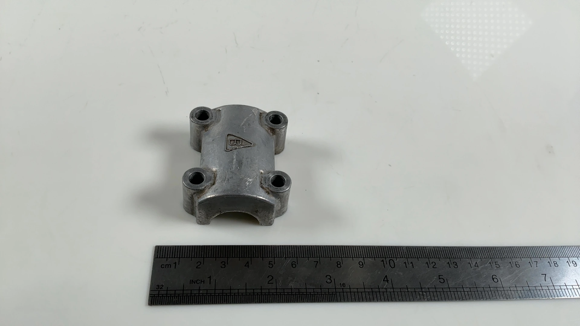 Suzuki GS750 GS 750 750CC Camshaft Stand Holder Cap Bridge 1979-1980 12411-45000 - Image 5