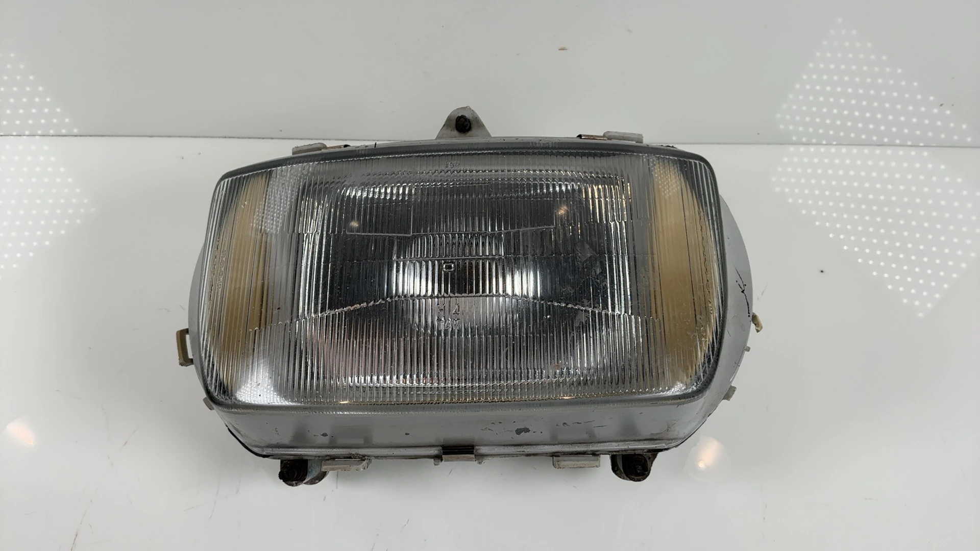 Honda CBR600F PC19 600 Headlight Assembly 1987-1990 OEM 33100-MN4-671