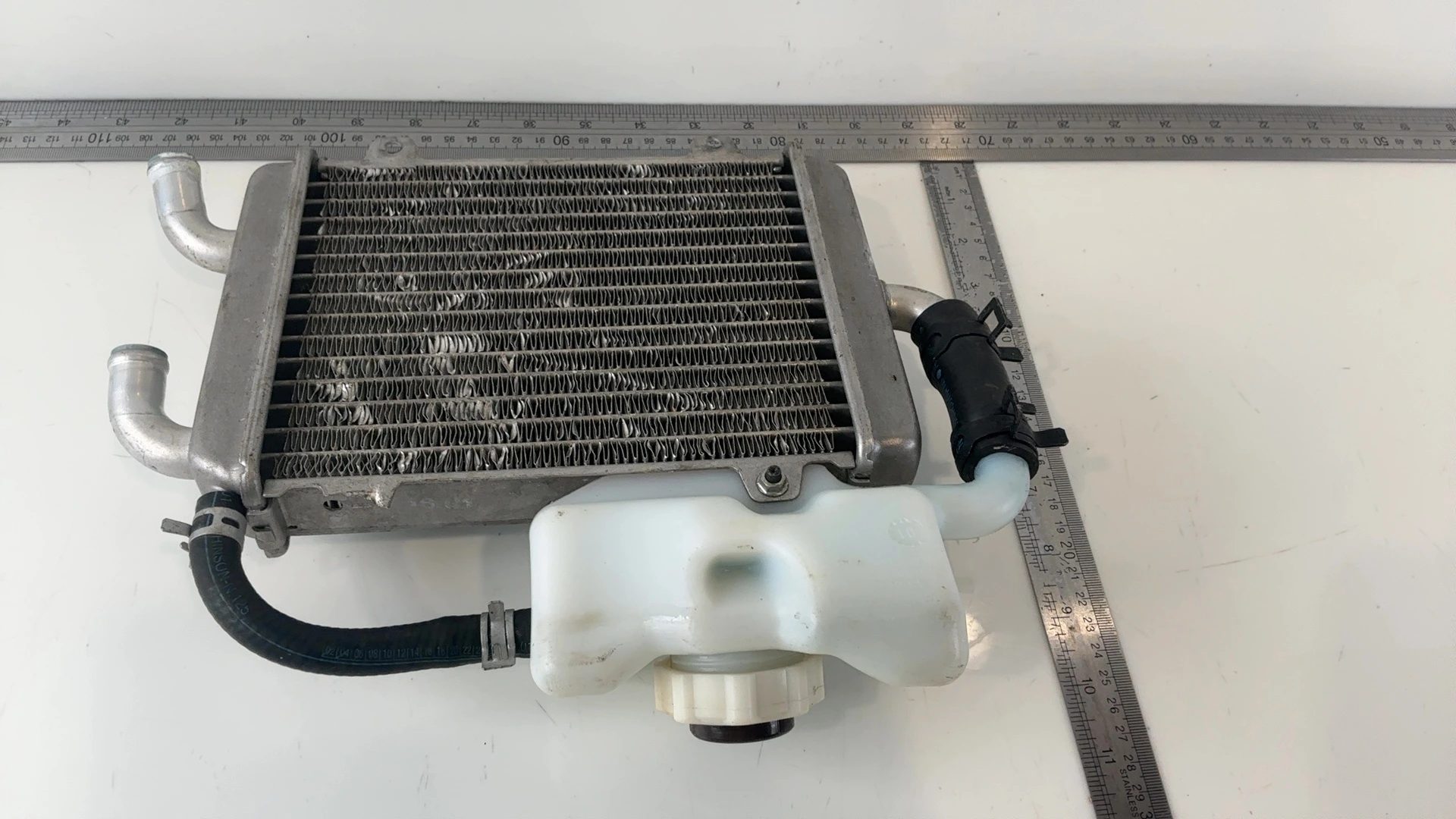 Peugeot Speedfight 100 100CC Engine Cooling Radiator 1996-2007 OEM 748866 - Image 3