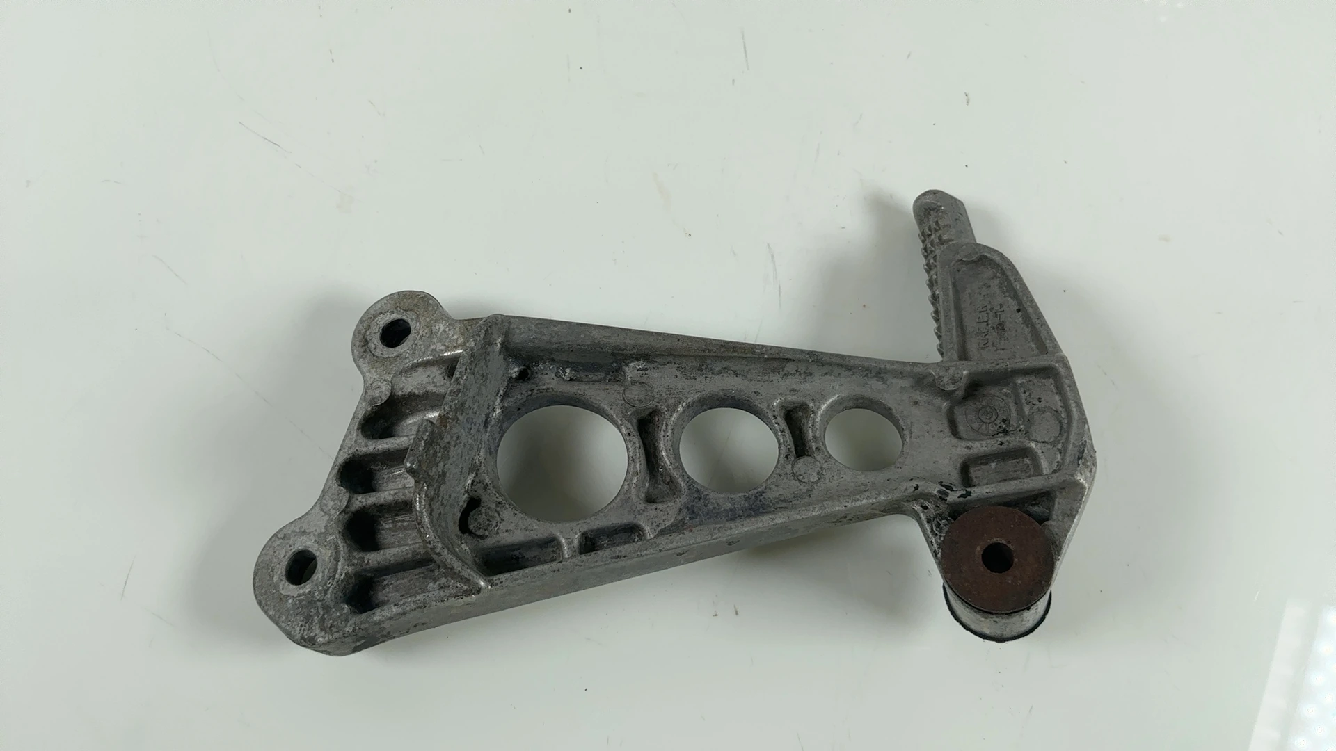 Honda CB-1 CB400F 400cc Right Rear Footrest Bracket 1989-1992 OEM  50710-KAF-000 - Image 4