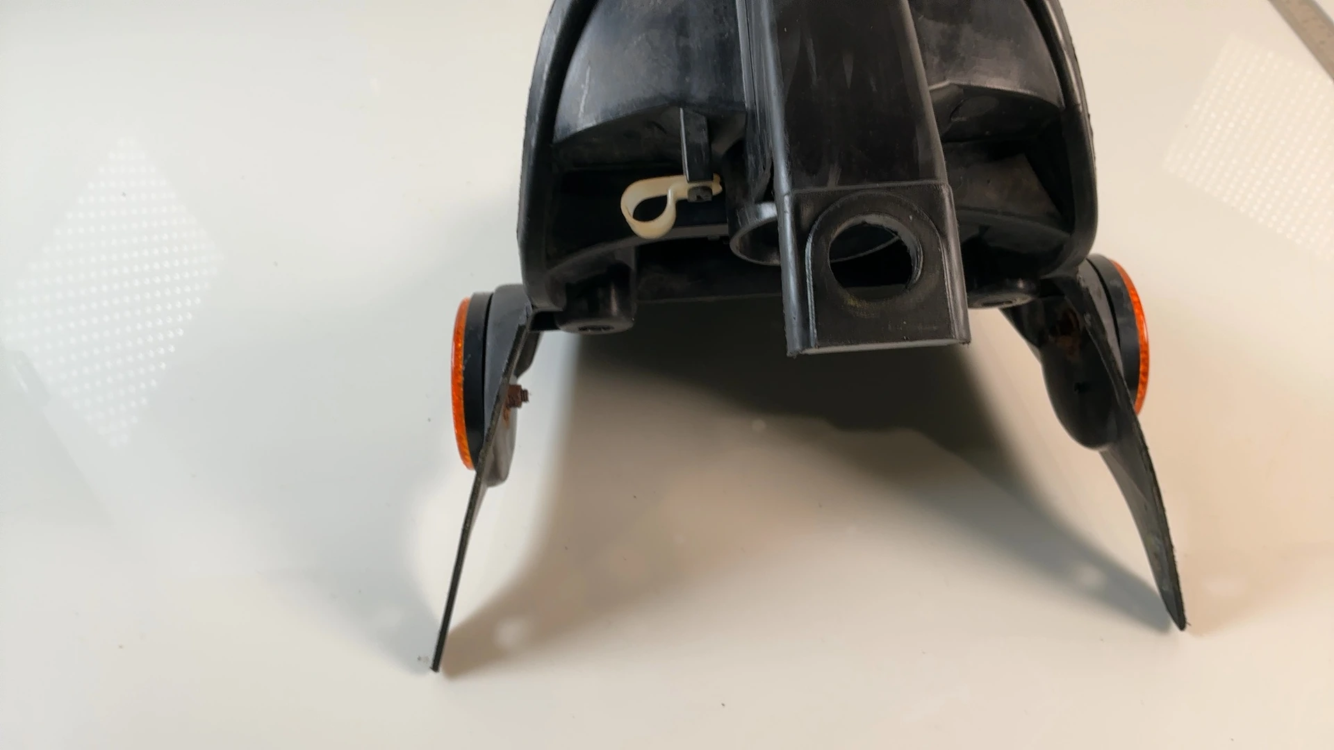 Honda X8R S X8R-SR 50cc Rear Fender Mudguard 1998-2003 OEM 33701-GCM-900ZA - Image 4