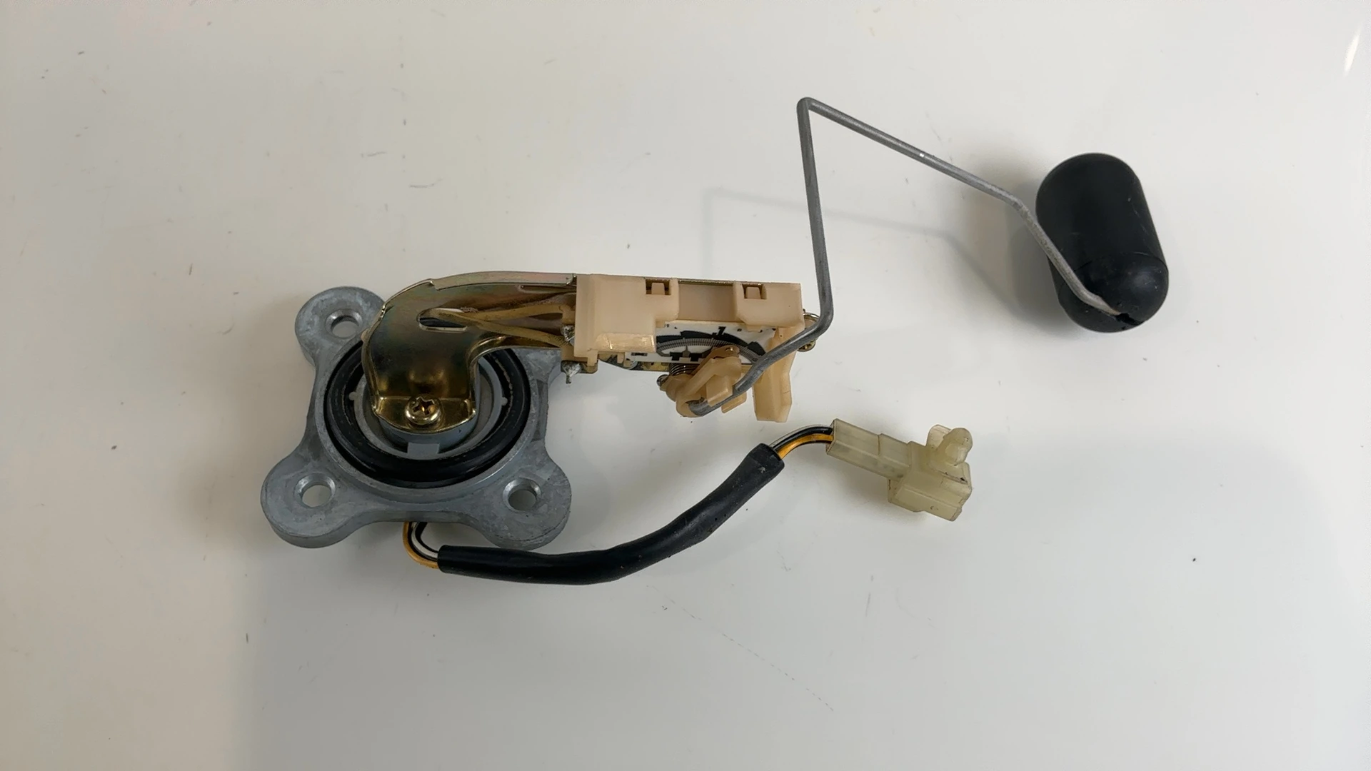 Suzuki Bandit GSF600 GSF 600CC Fuel Level Sensor Sender 2000-04 OEM 34810-31F01