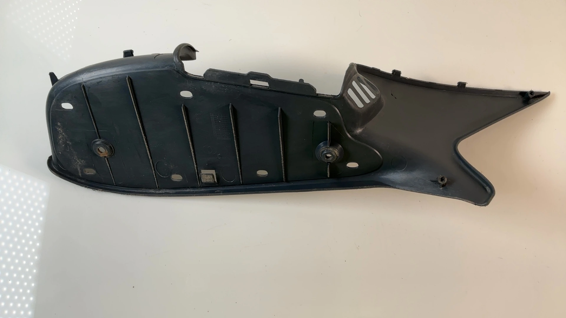 Gilera Runner 50 125 180 200 Right Floor Footrest Panel 1997-2005 OEM 299776 - Image 2