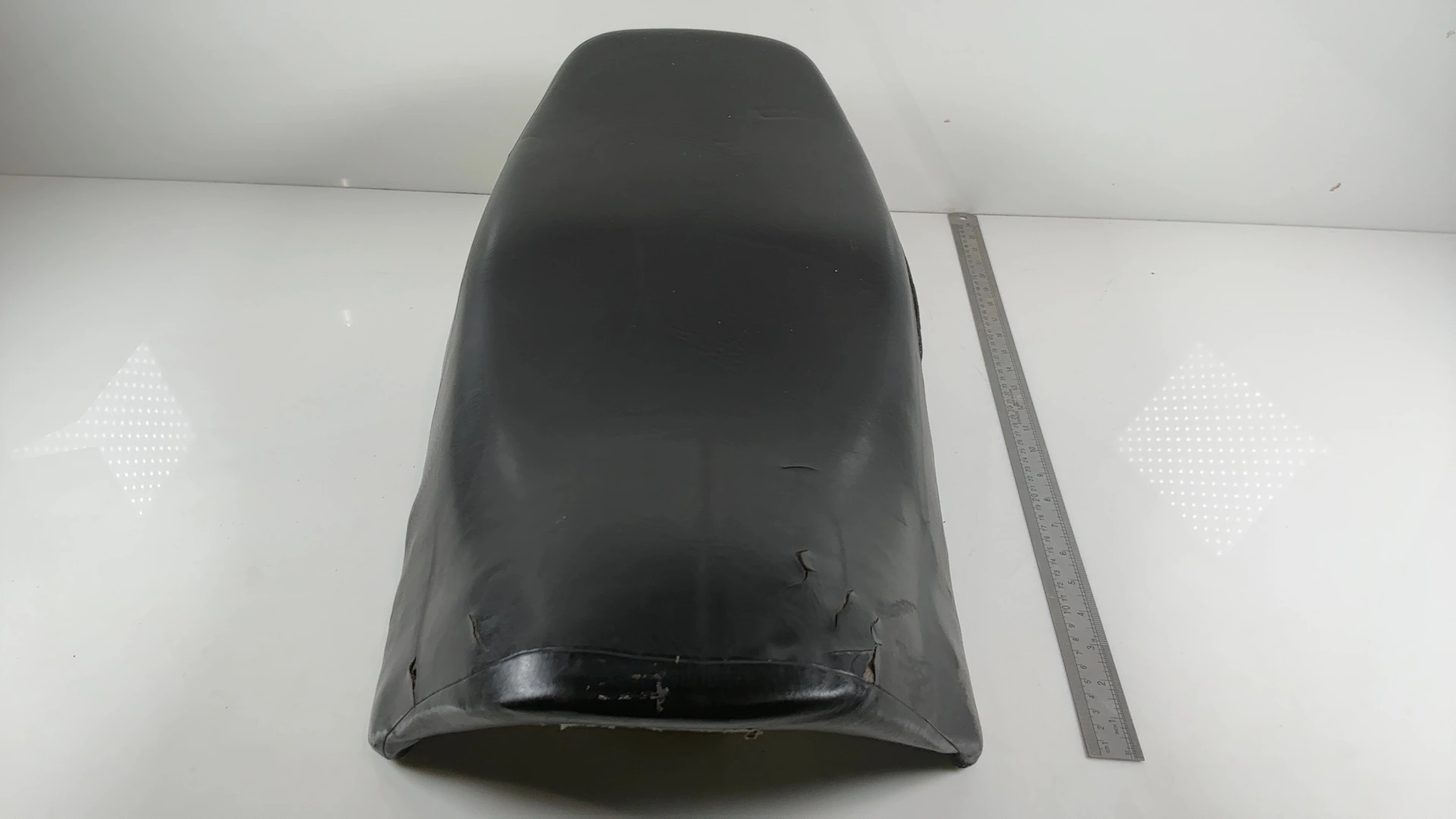 Yamaha RZ250RR 51L 250cc Motorcycle Seat 1983 1984 OEM 29L-24730-00 - Image 3