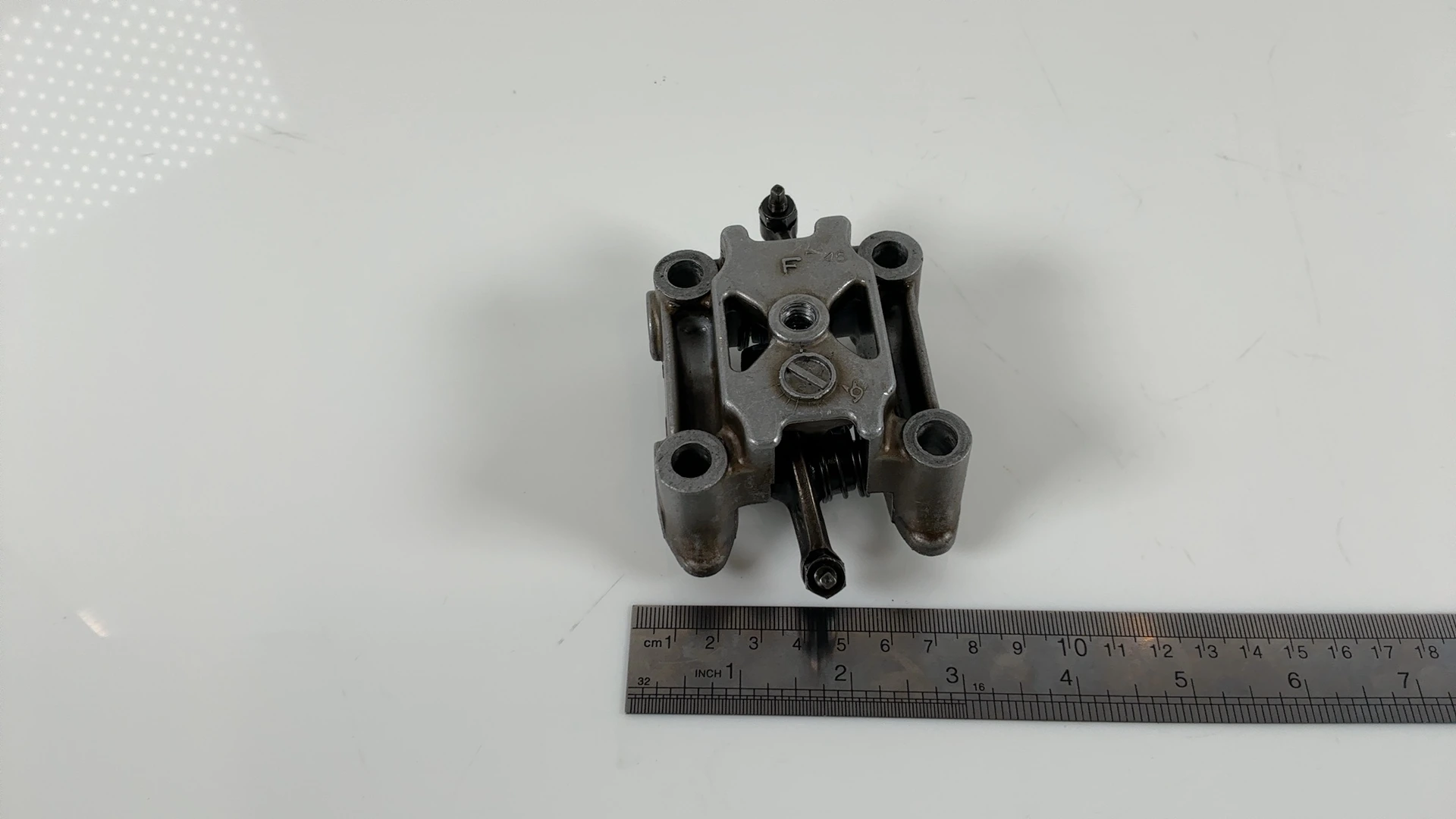 Honda CB125T JC06 125cc Camshaft Holder Rocker Arm Bracket 1978-01 12231-399-010 - Image 2