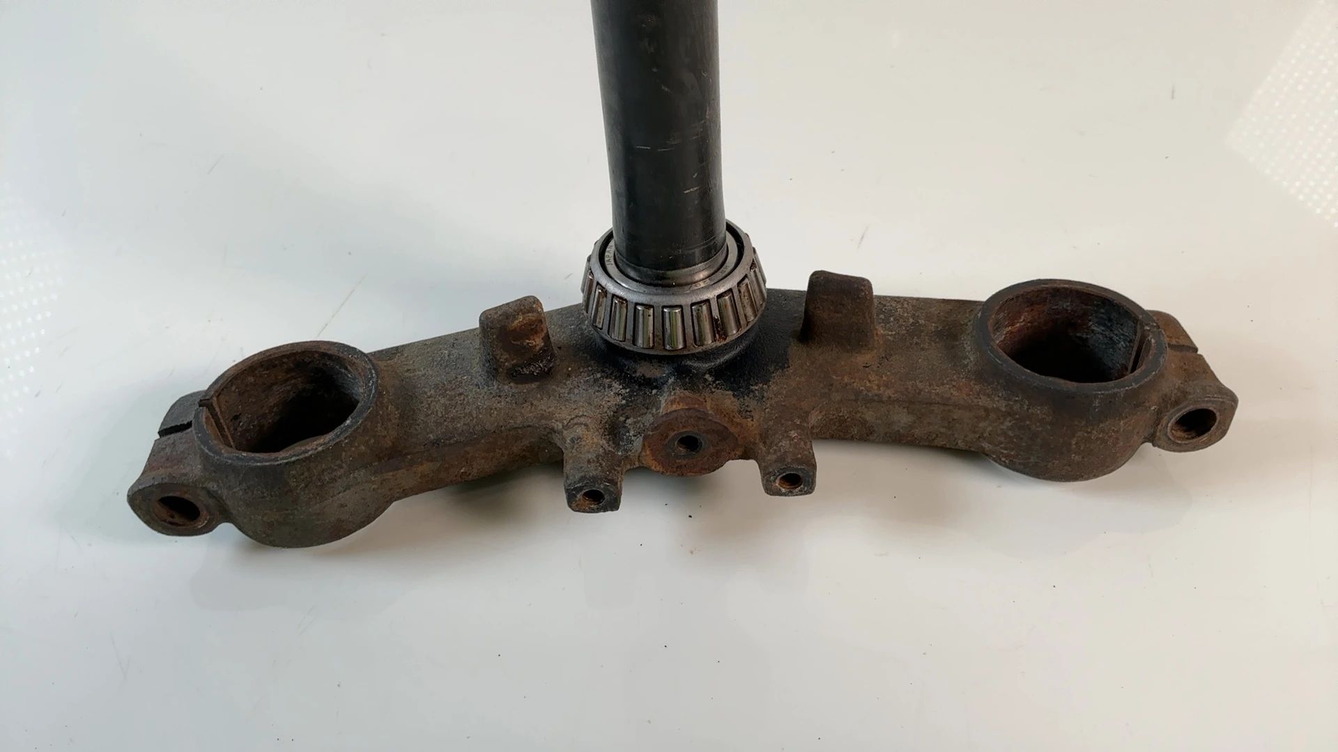 Kawasaki KZ750N KZ750 750cc Lower Triple Tree Stem 1982-1983 OEM 44037-1101 - Image 5