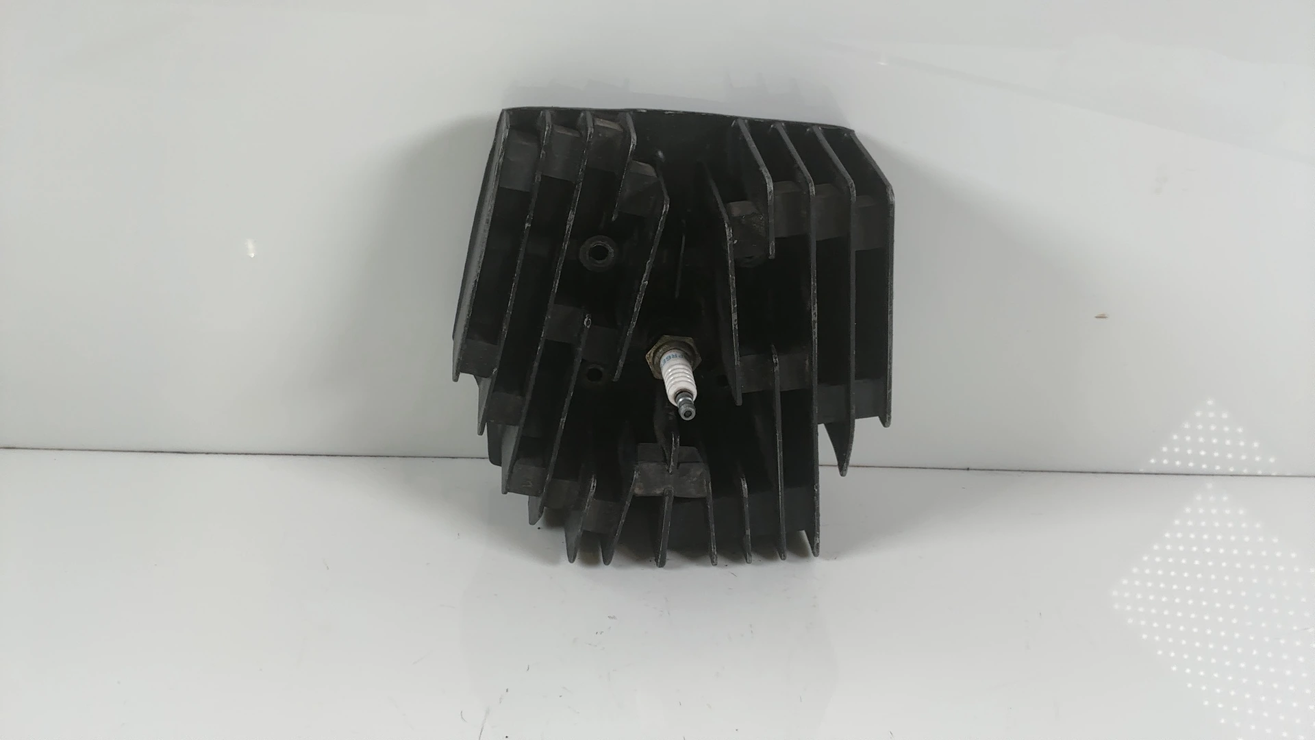 Suzuki TS50 TS 50 Air Cooled 50cc Cylinder Head 1977-1983 OEM 11111-46140 - Image 1