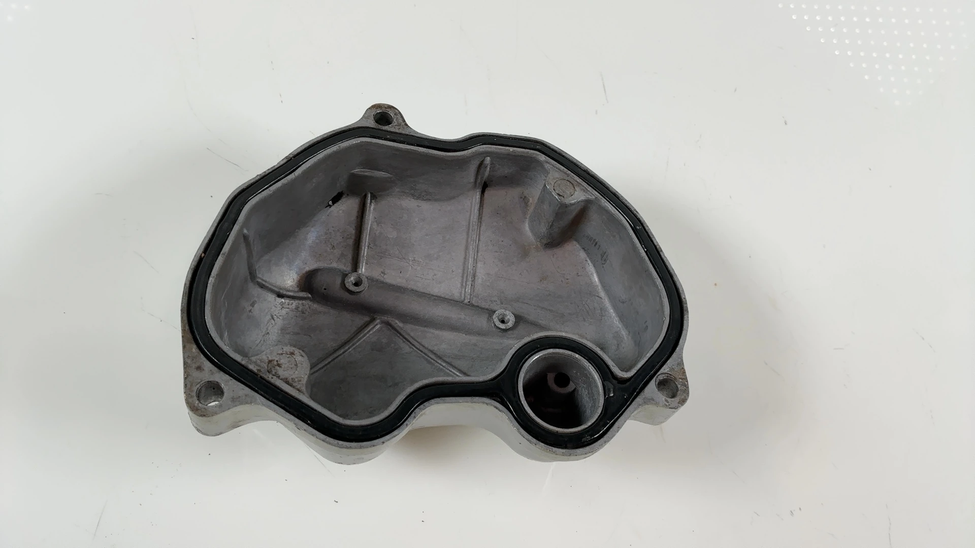 HONDA CG125 125CC CYLINDER HEAD VALVE COVER 1999 2000 OEM 12301-KCC-900 - Image 2