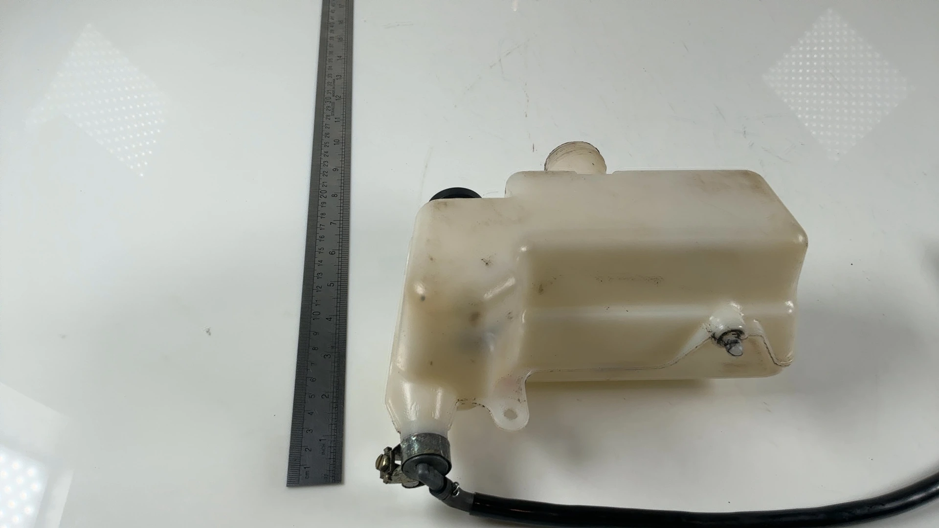 Honda Sky SGX50 50cc 2-Stroke Oil Tank Reservoir 1996-2003 OEM 55100-GCG-930 - Image 4