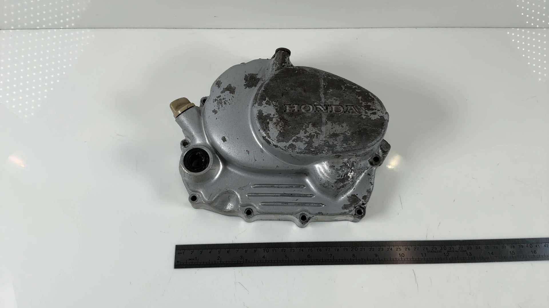 Honda TL125 K1 125 Trials Clutch Cover 1973 1974 OEM 11330-355-000 - Image 1