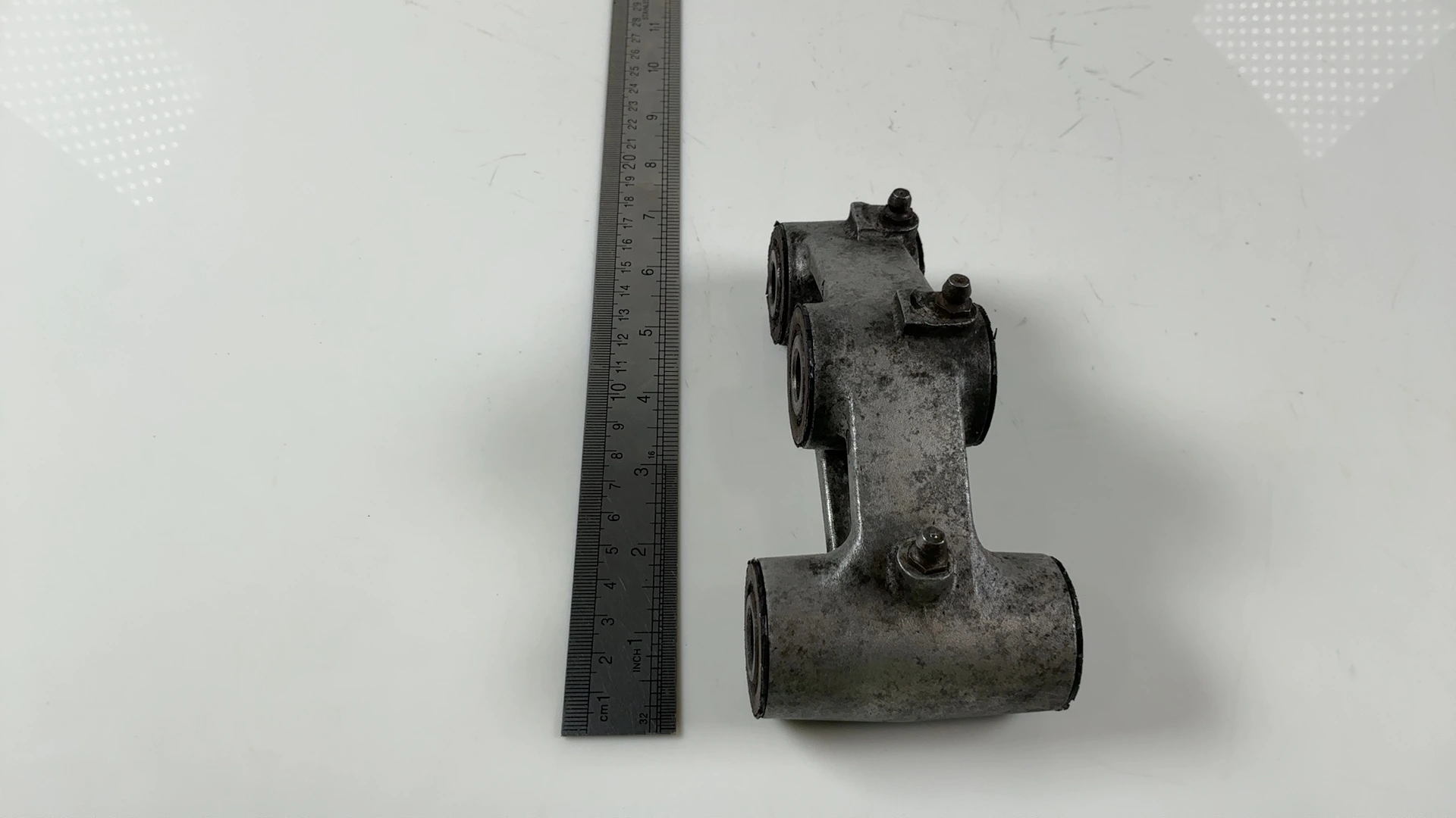 Kawasaki Ninja Tomcat ZX1000B Rear Suspension Cushion Arm 1988-90 39007-1107 - Image 4