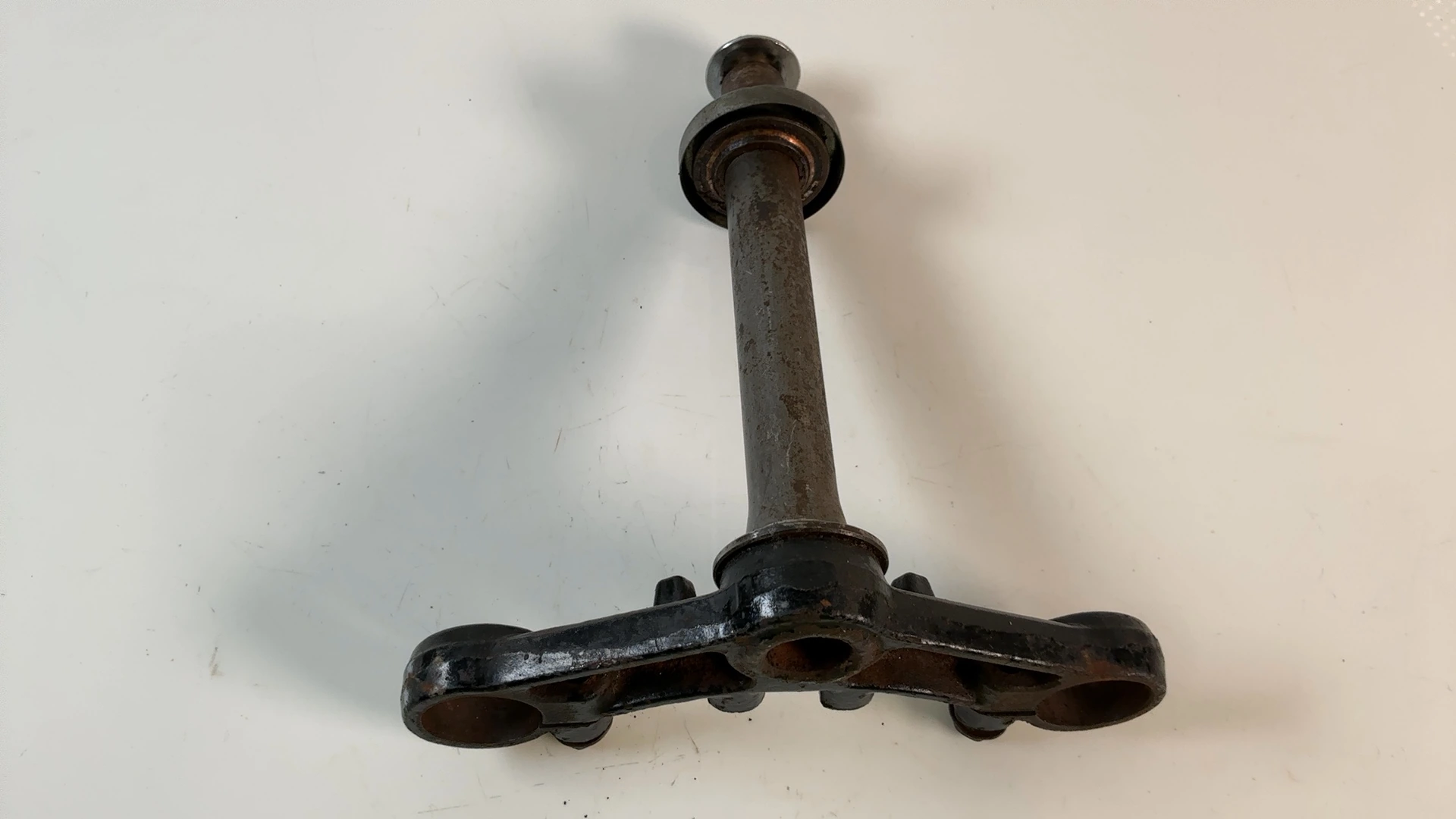 Yamaha TZR125 2RH 125cc Lower Triple Tree 1987-1997 OEM 2RH-23340-00-00 - Image 2