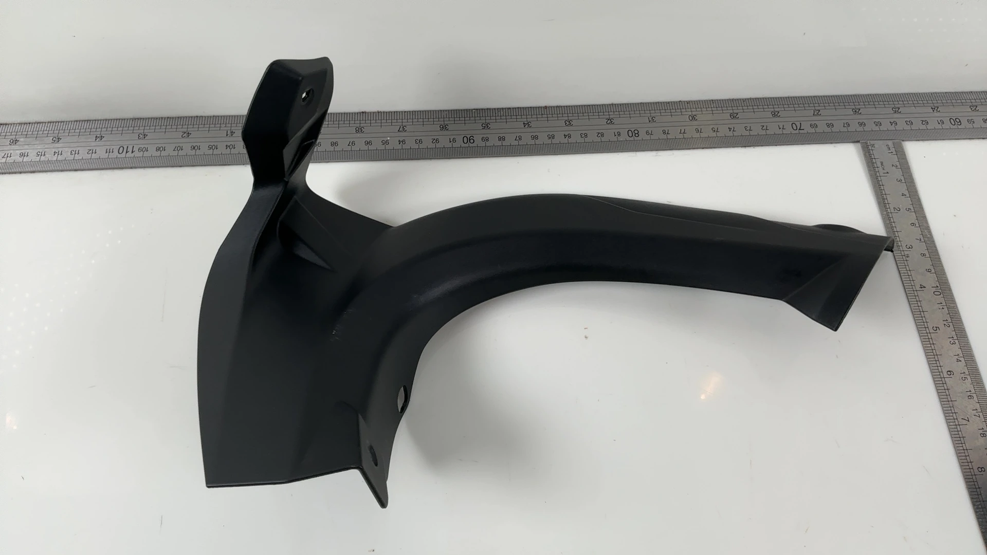 Aprilia RSV4 Factory 1100 RH Upper Inner Fairing Nose Closure 2025-2026 2B013037 - Image 3