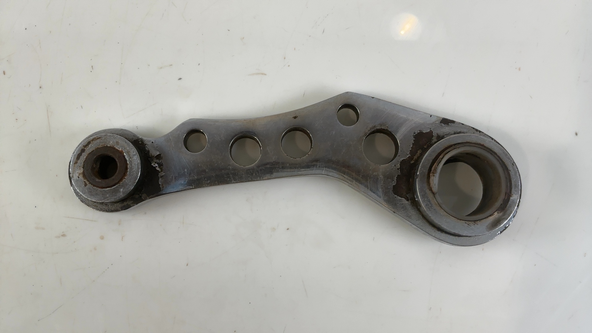 Kawasaki GPz 750 ZX750A Rear Brake Caliper Holder Bracket 1983-85 OEM 43044-1037