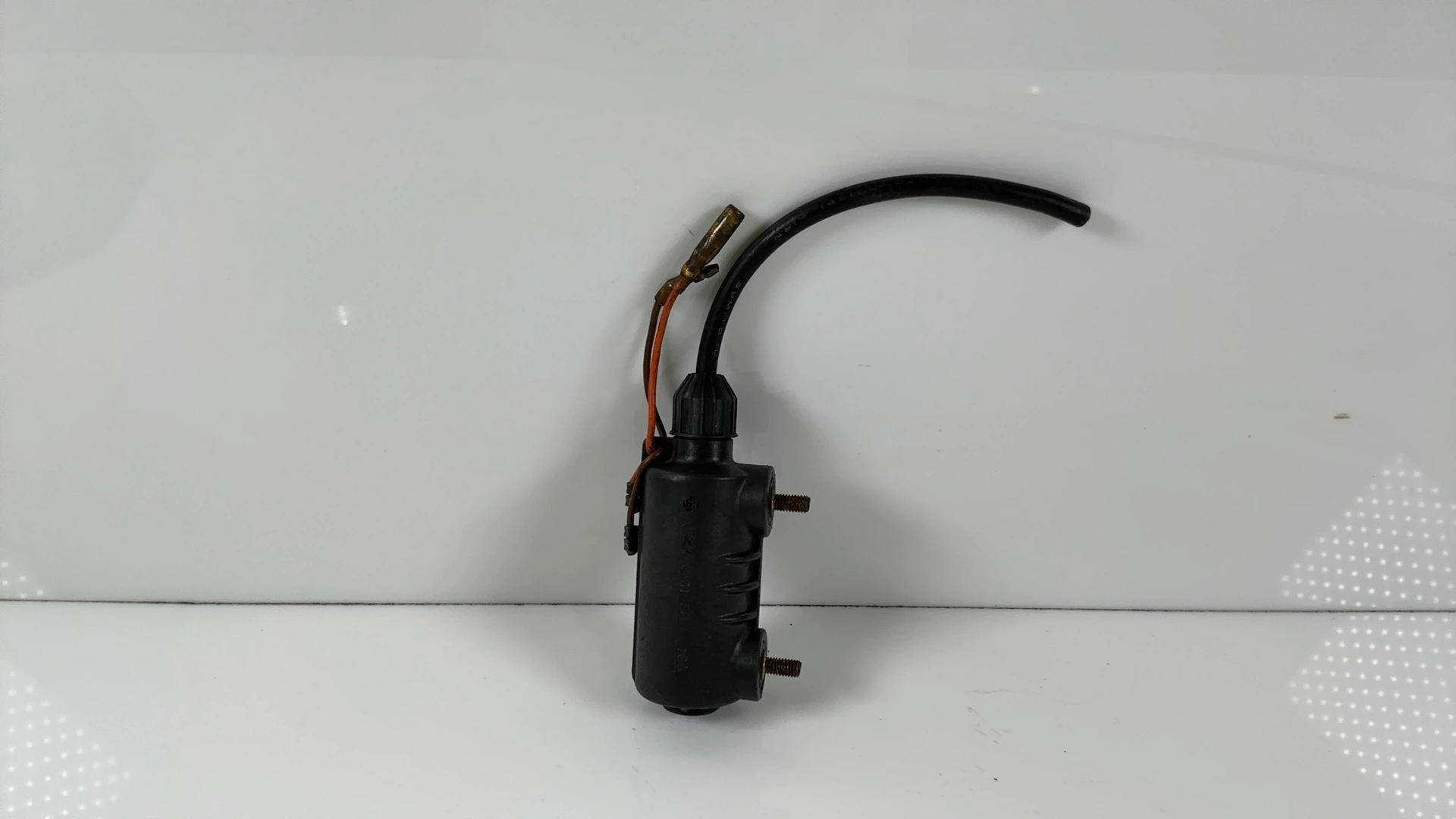 Yamaha RD250 RD350 250cc Ignition Coil 1973-1979 OEM 254-82310-60-00