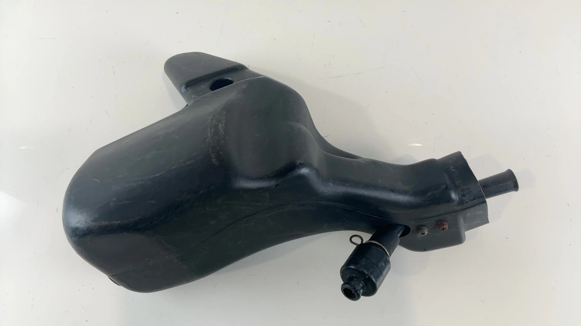 Kawasaki ZZR600 ZX600E 600cc Left Ram Air Intake Tube 1993-2005 OEM 14073-1549