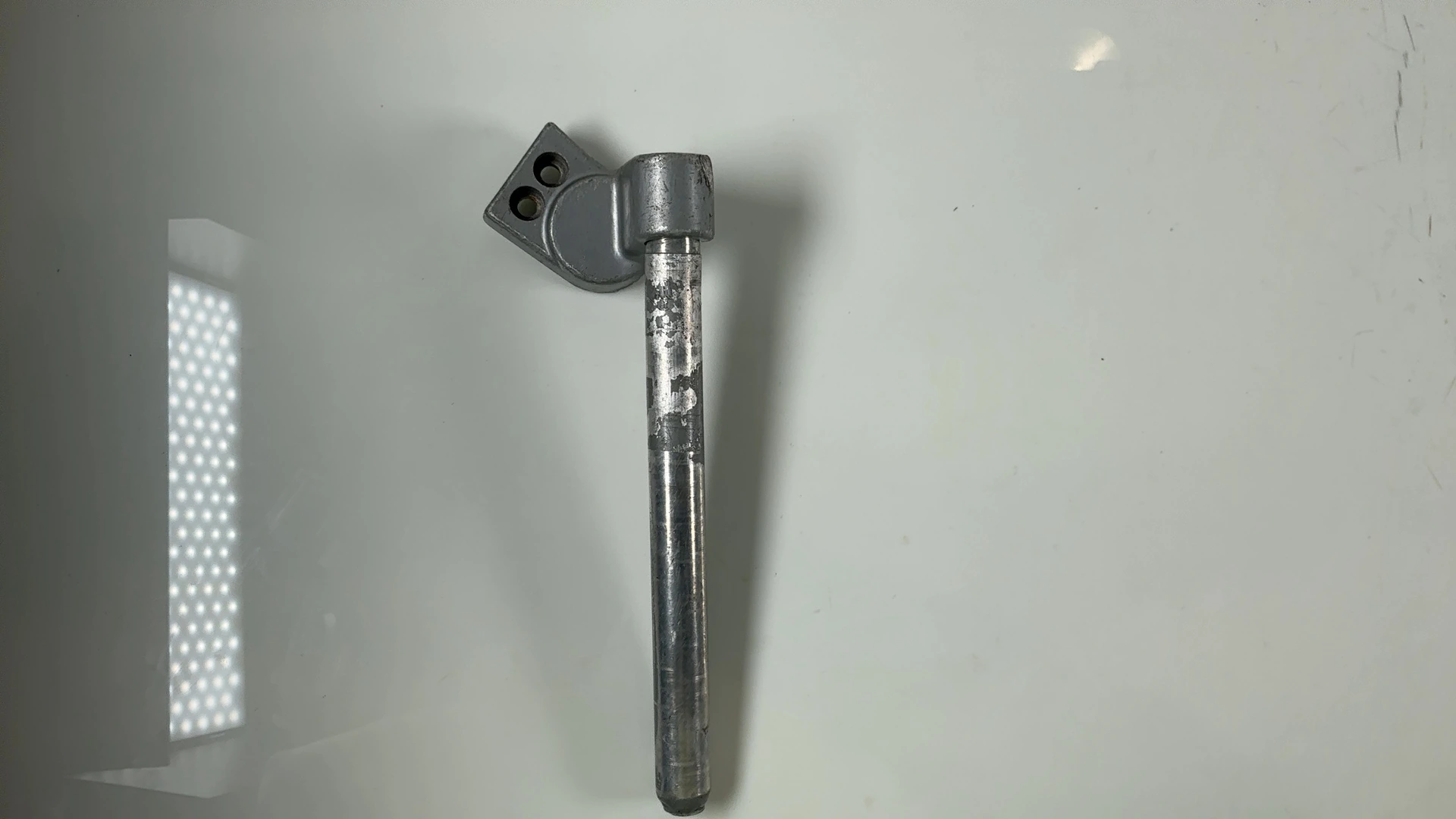Kawasaki GPz600R ZX600A 600cc Right Handlebar 1985-1989 OEM 46003-1153