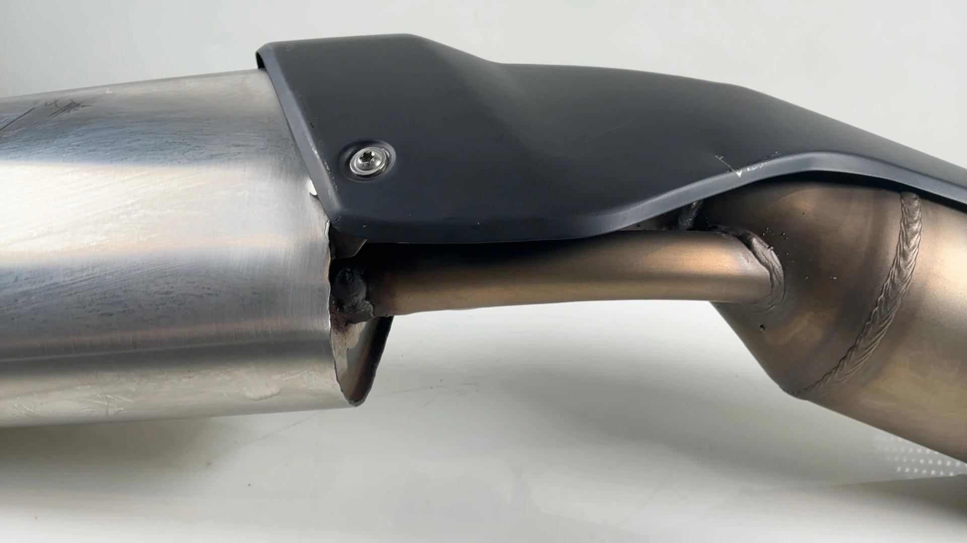 Aprilia RSV4 1100 Factory 2B008865 1100cc Exhaust Muffler 2021-2026 OEM 2B008865 - Image 8