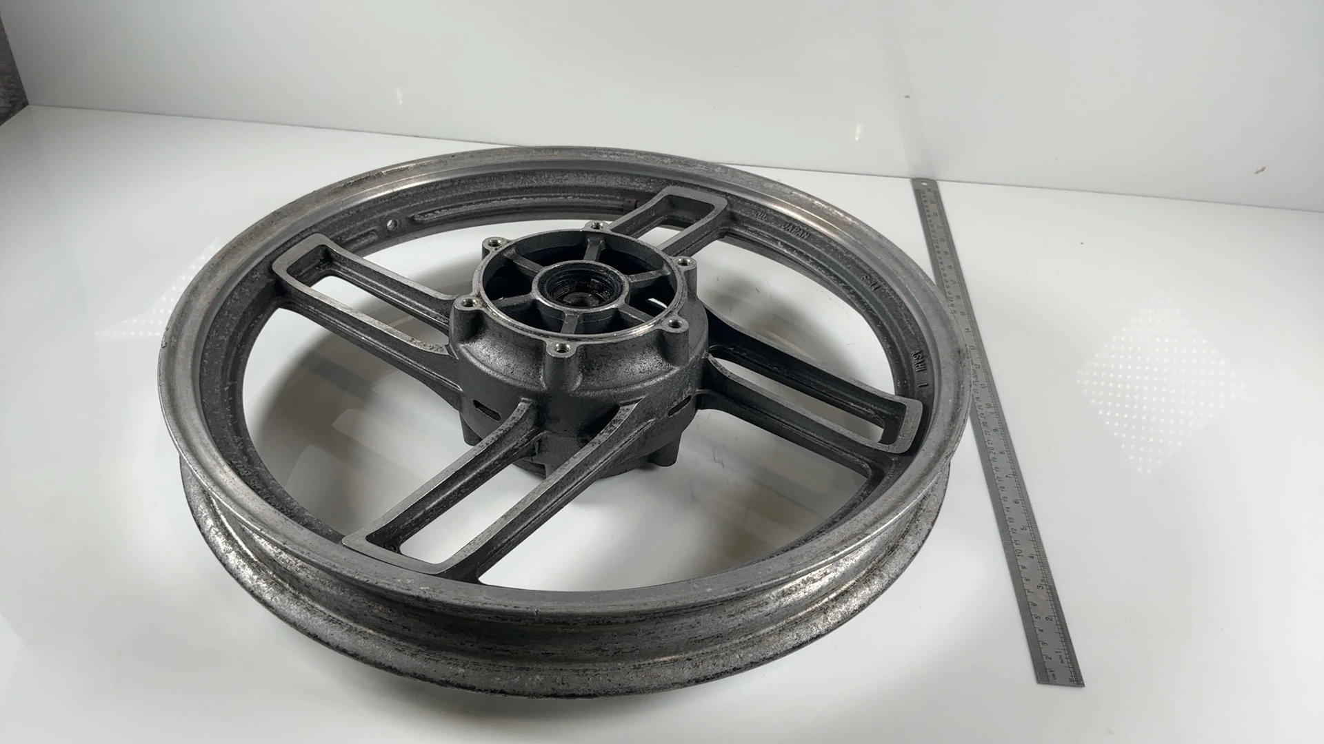 Yamaha Seca Turbo XJ650 650cc Front Wheel Rim 1982 1983 OEM 16G-25168-20 - Image 3