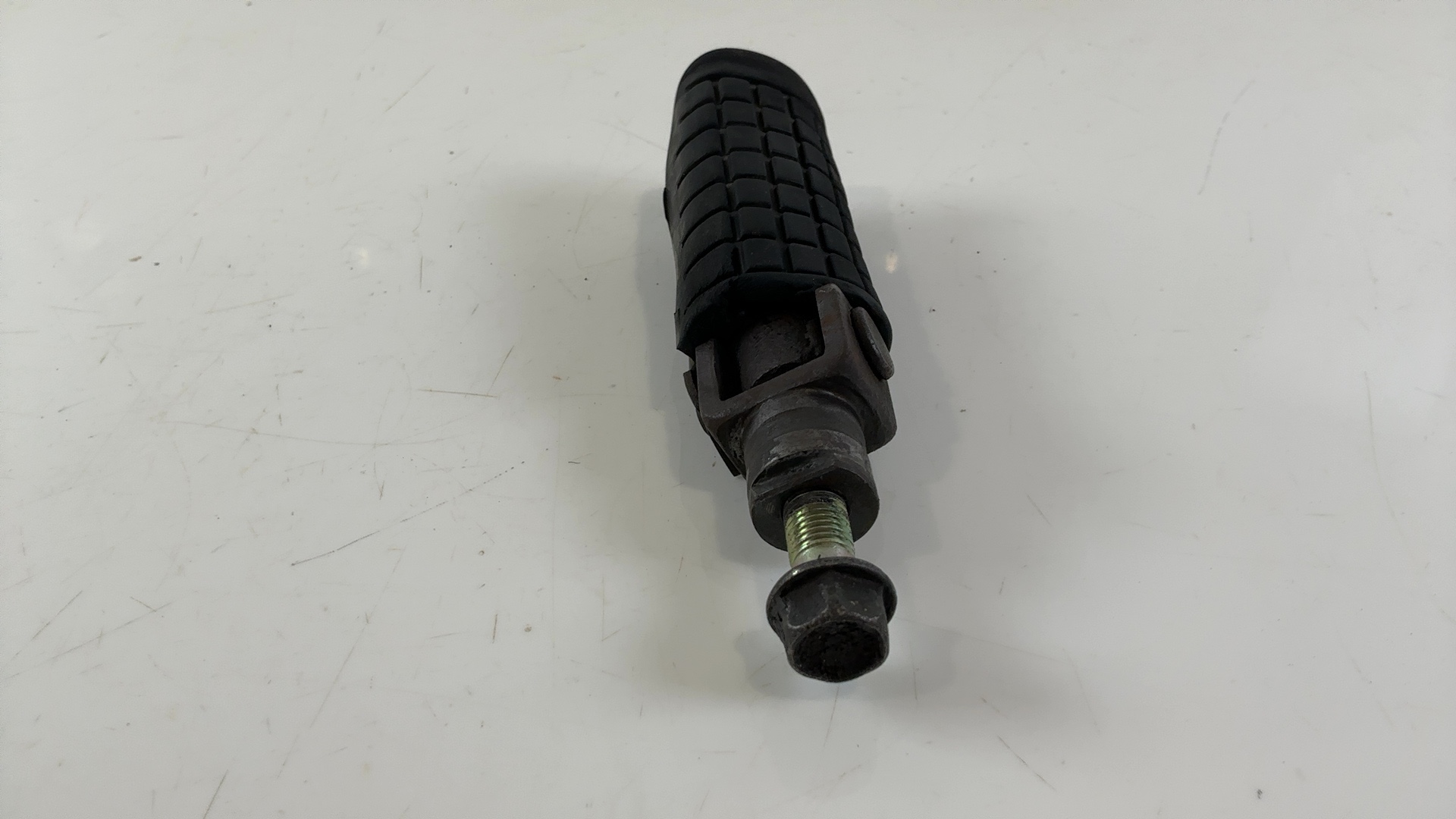 Honda VT250F MC08 250cc Left Front Foot Rest Peg 1982-1985 OEM 50643-KE8-000 - Image 4