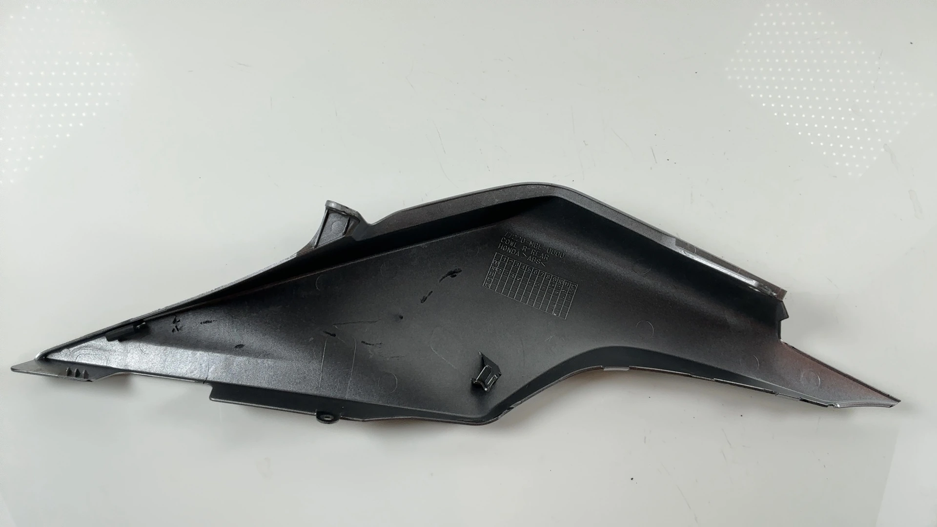 Honda VFR1200F SC63 1200cc Rear Tail Fairing Cowl LH 2010-12 OEM 77230-MGE-010ZA - Image 5