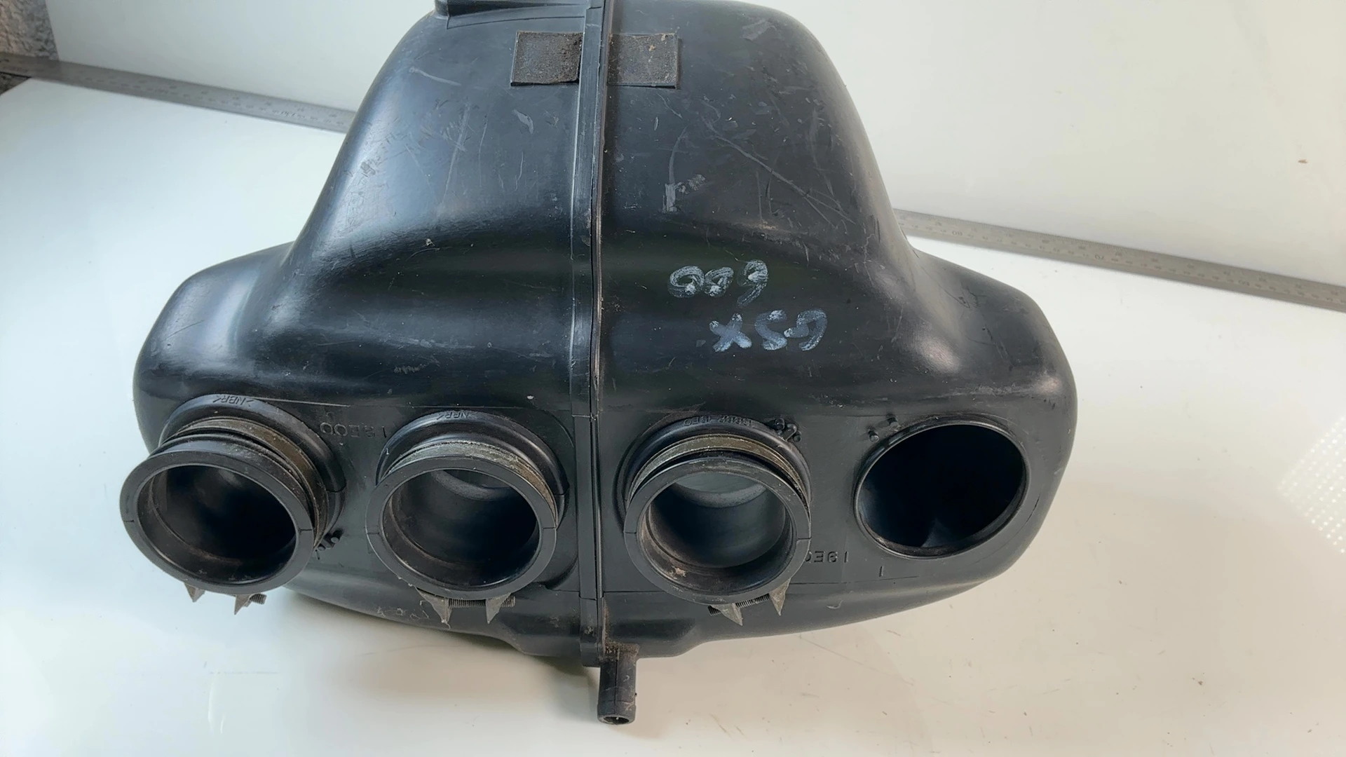 Suzuki Katana 600 GSX600F 600cc Air Filter Box 1988-1997 OEM 13700-20C00