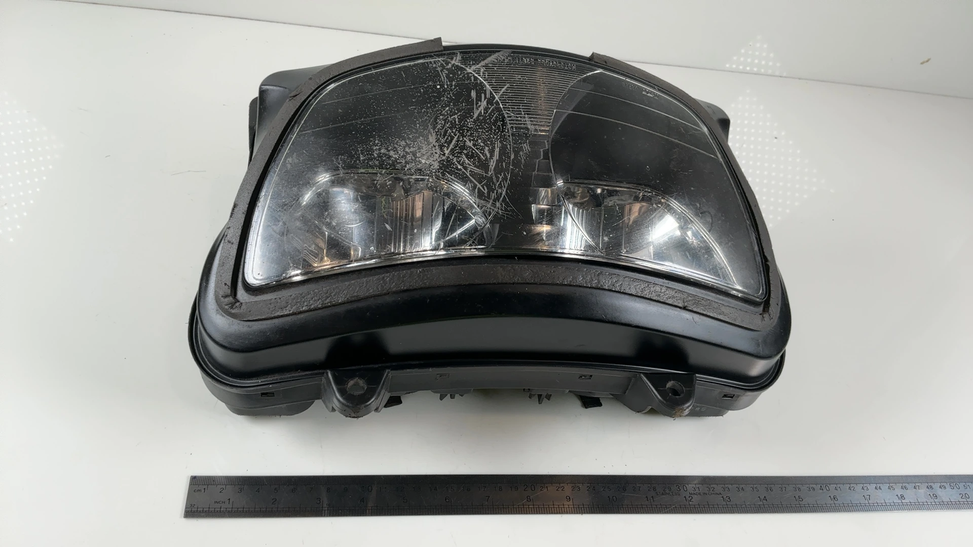 Suzuki GSX-R 750 SRAD GR7HA 750cc Headlight Assembly 1996-1999 OEM 35100-33E00 - Image 5