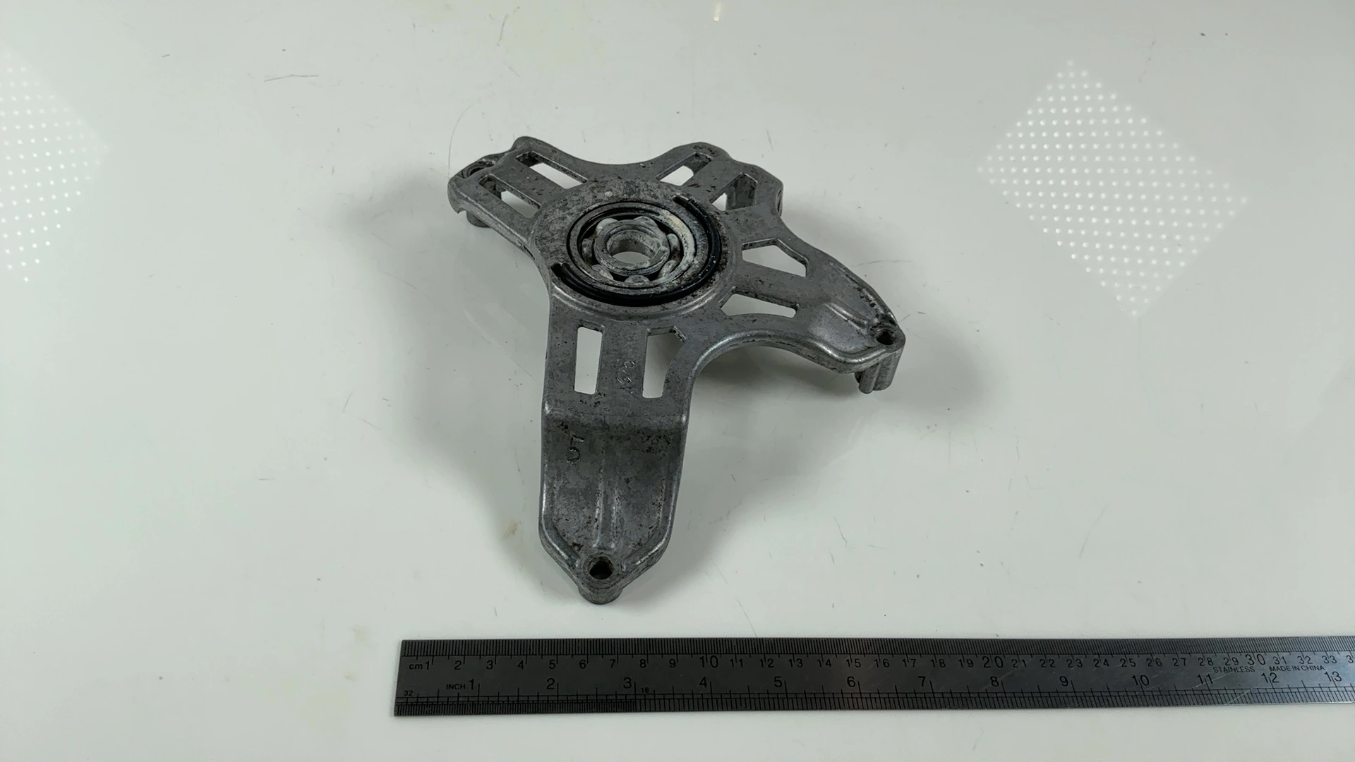 Yamaha XS750 XS750D 750cc Crankcase Bearing Housing 1976-77 OEM 1J7-15442-01-00 - Image 5