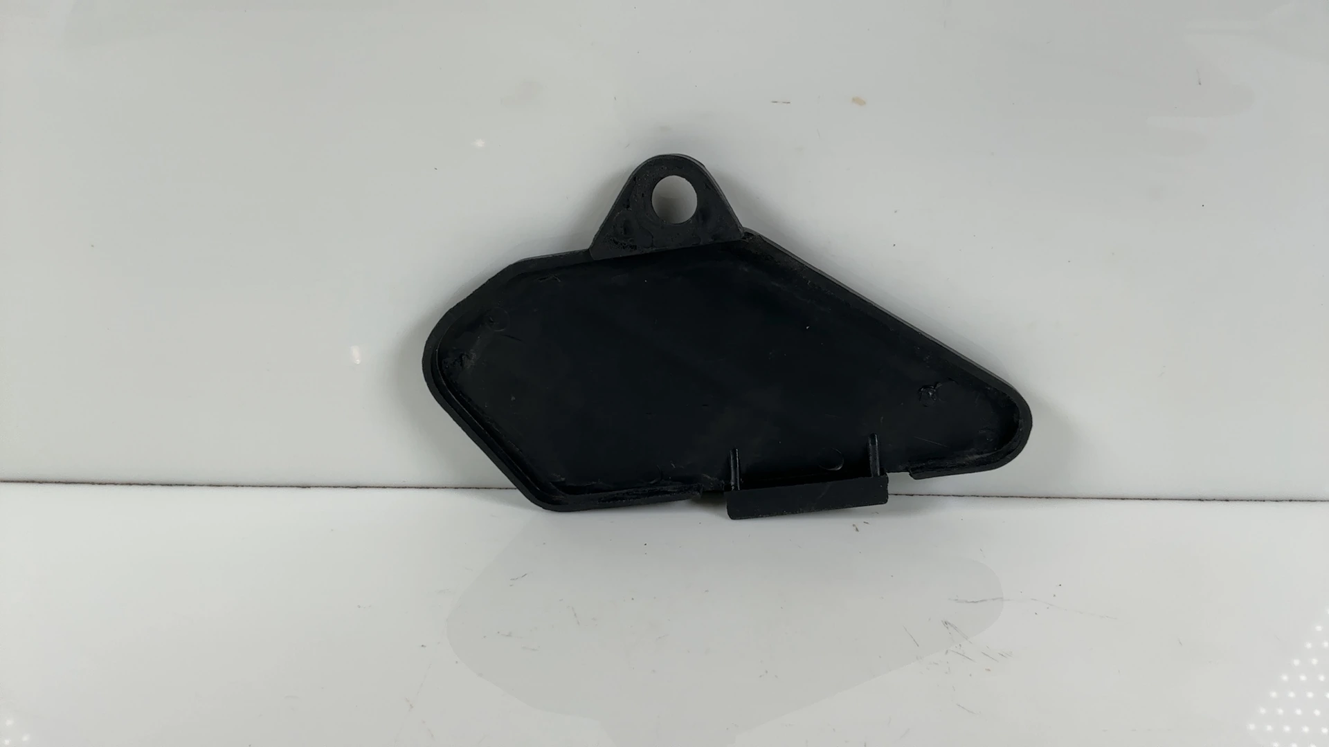 Ducati Monster 600 620 695 750 900 CC Front Sprocket Cover 1993-2008 24710831A - Image 2