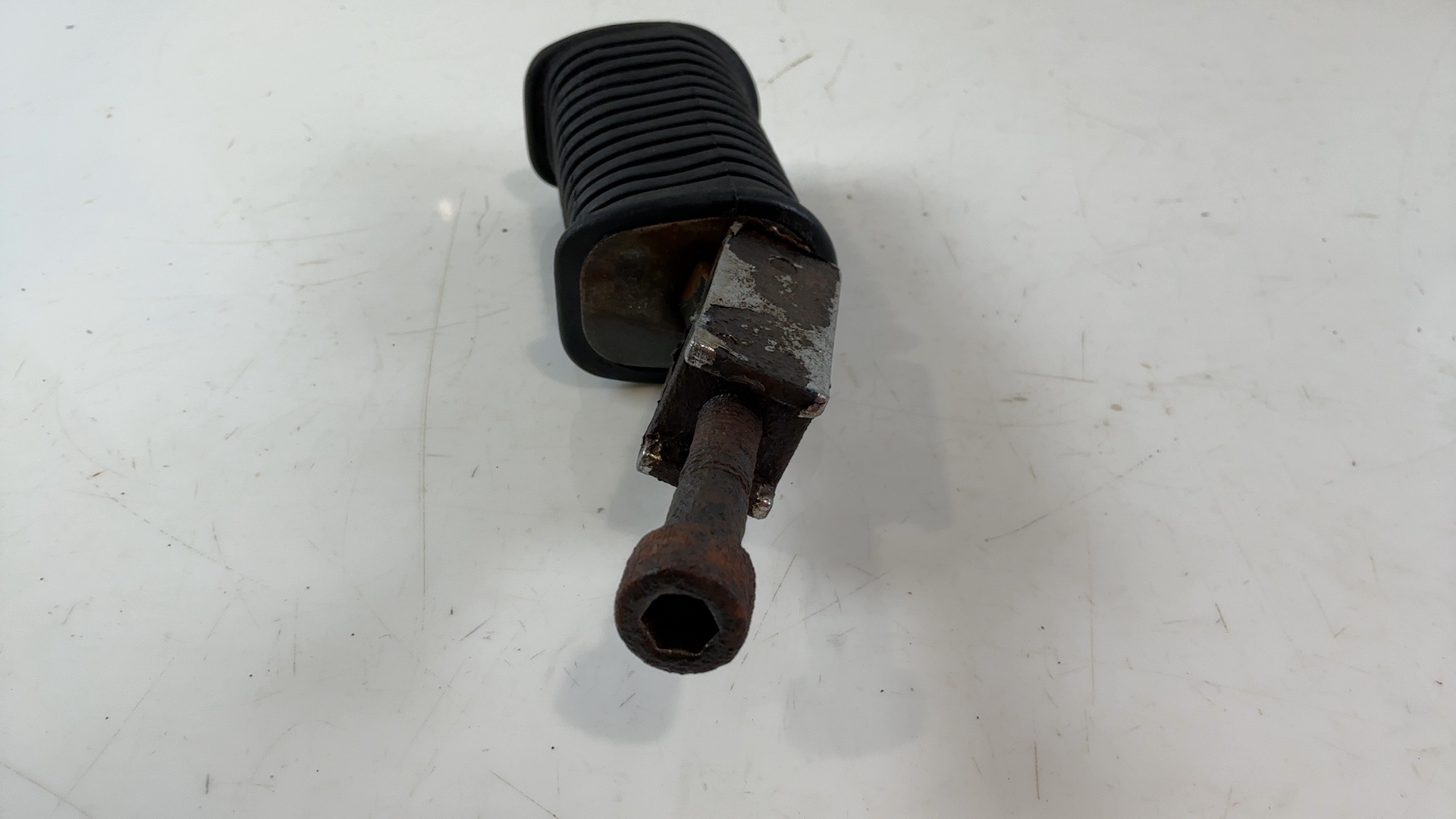 Suzuki Savage LS650 650 Rear Right Passenger Foot Peg 2000 2001 OEM 43600-24B00 - Image 7