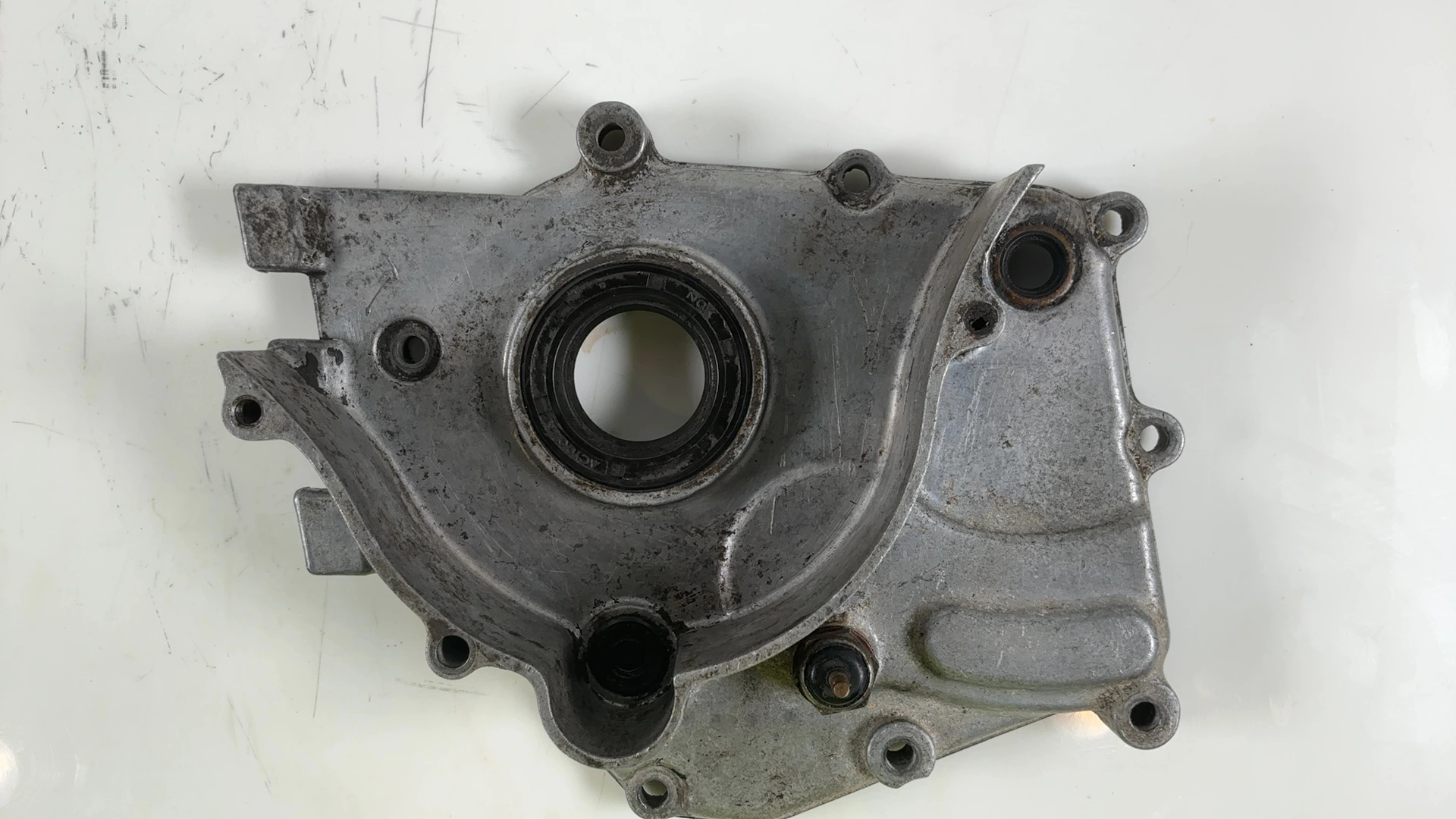 Kawasaki KZ1000 J 1000cc Inner Sprocket Transmission Cover 1981-2005 14026-1033