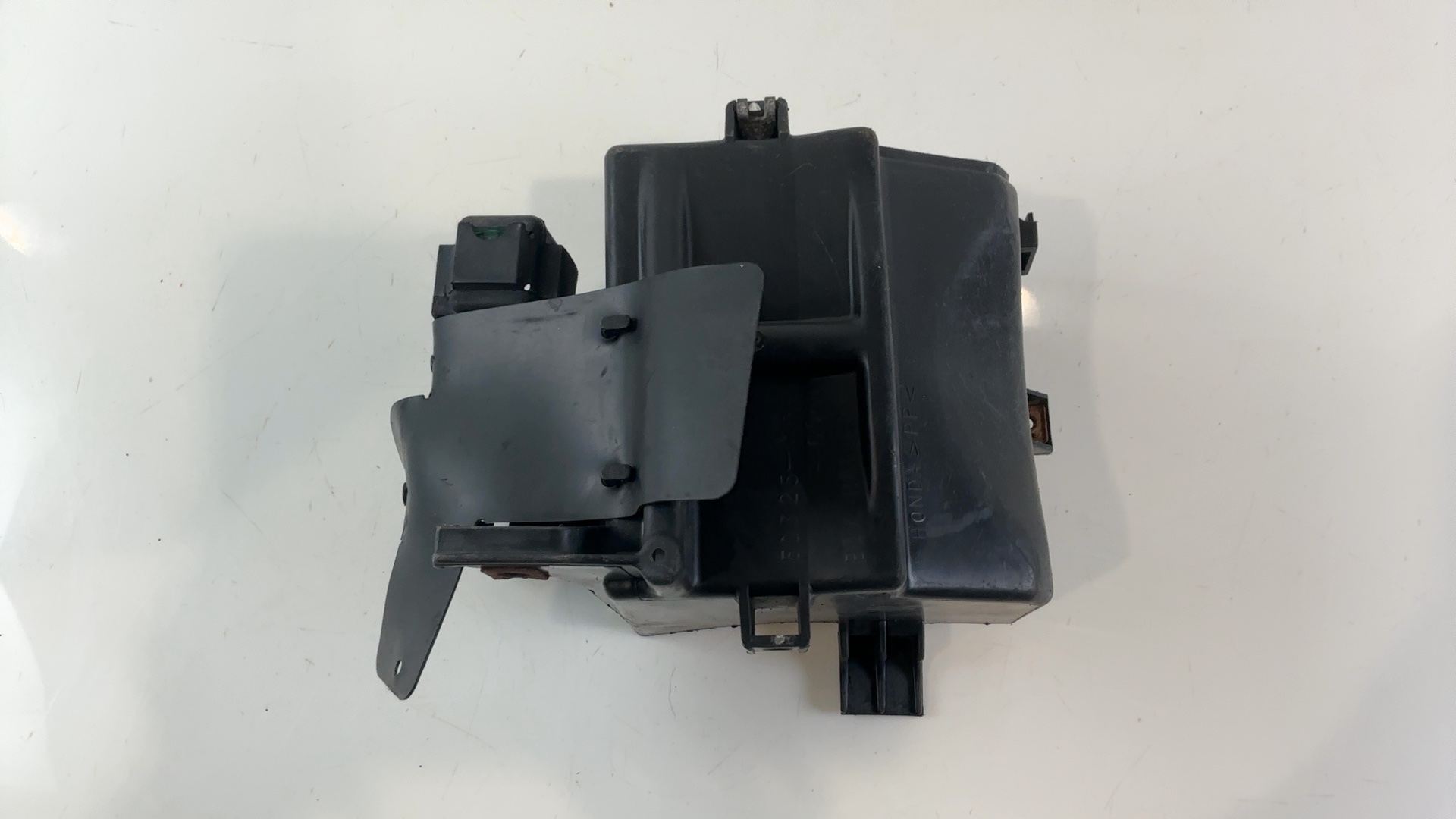 Honda CBR600F3 CBR600 CC Battery Box Case Tray 1995-1996 OEM 50325-MAL-600 - Image 2