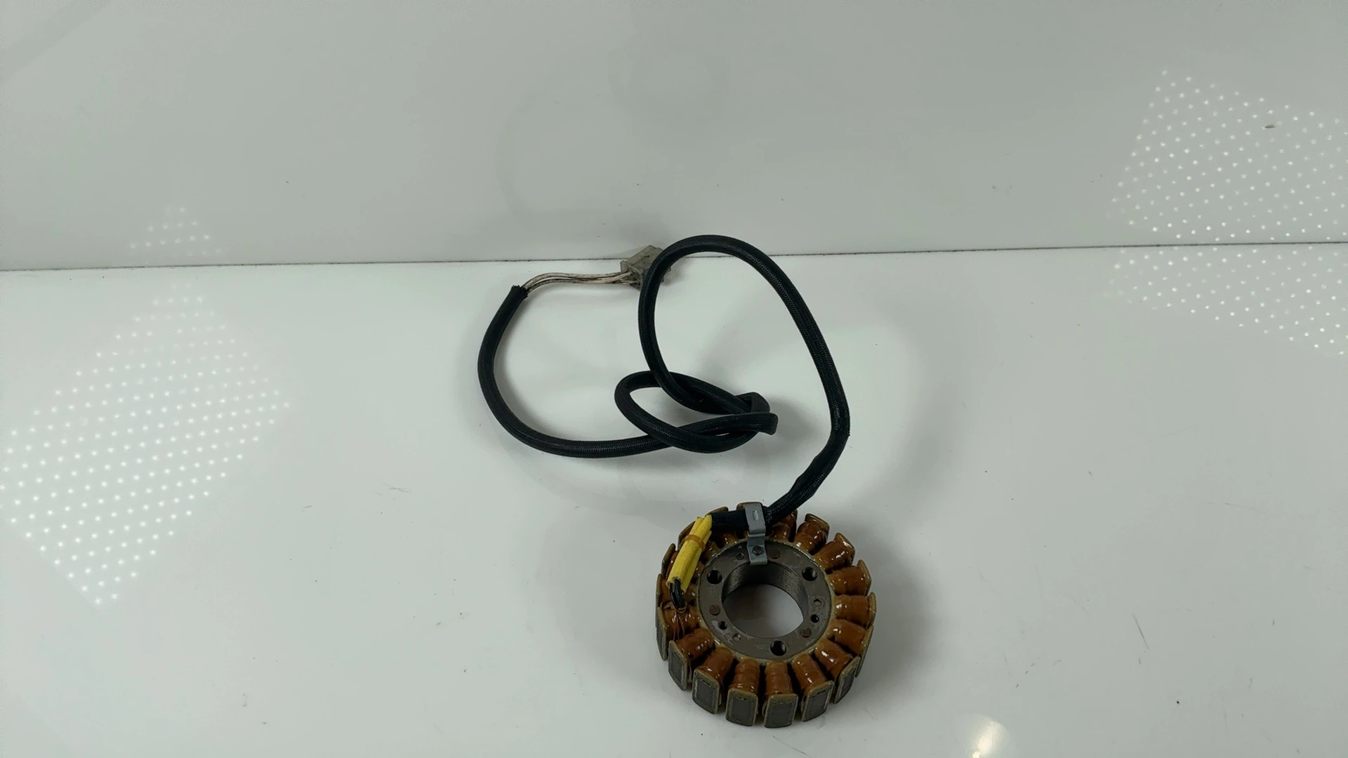 Yamaha Diversion XJ600 600cc Alternator Stator Coil 1998-04 OEM 4EB-81410-00-00 - Image 2
