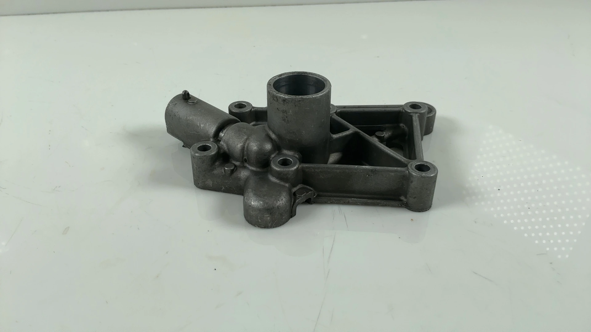 Honda CB750 Custom Super Sport 750cc Oil Passage Body 1979-83 OEM 15311-425-305 - Image 3