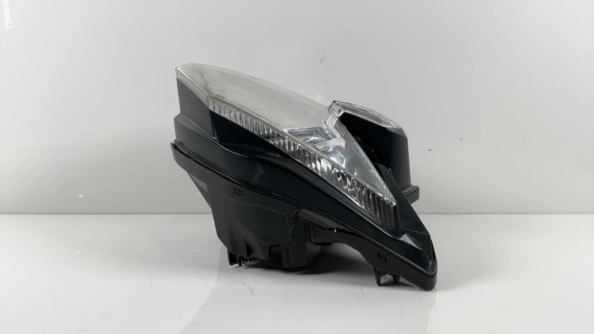 Yamaha FZ6R 600 Headlight 2009-2017 OEM 36P-84300-00-00 - Image 6