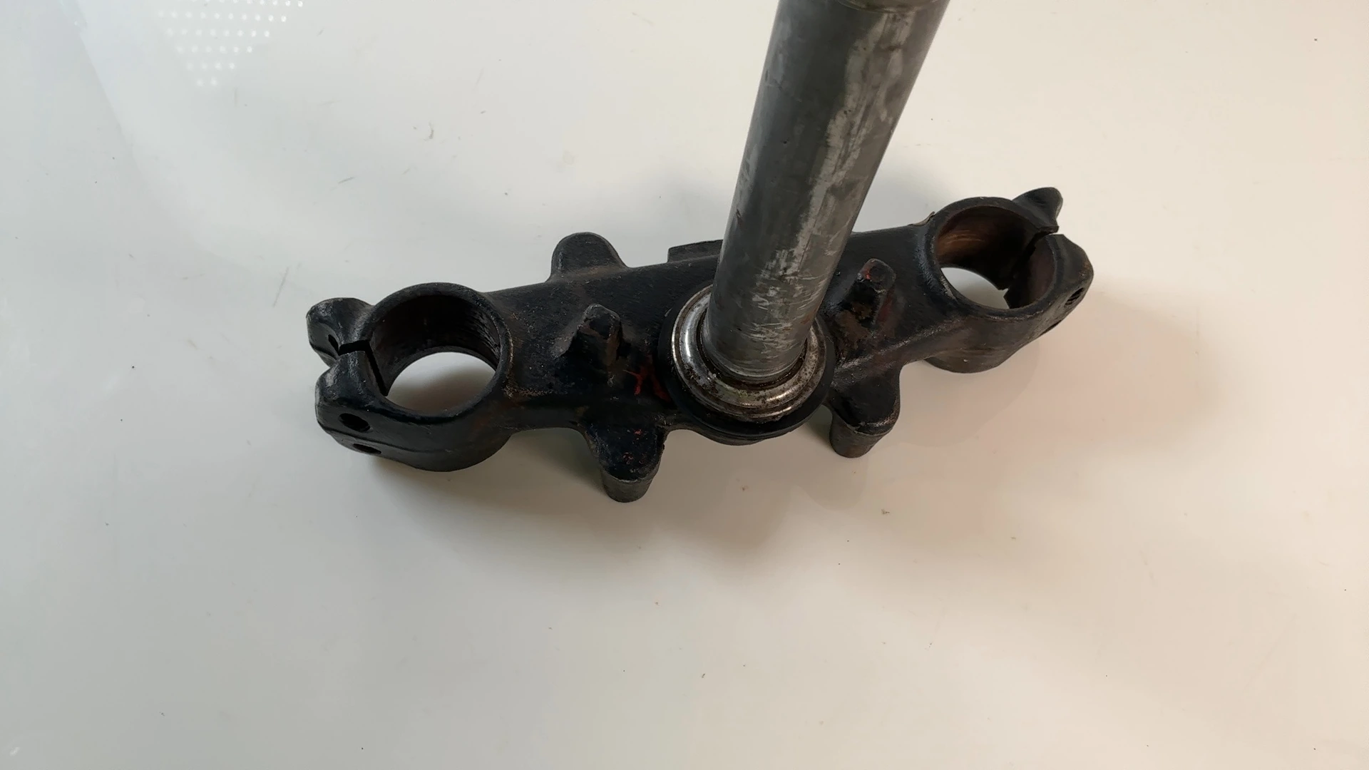 Honda MTX200R MD07 200cc Lower Fork Bridge Yoke 1983-1985 OEM 53200-KE1-760ZA - Image 6