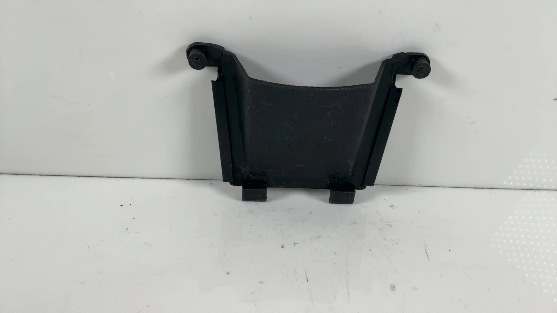 Kawasaki Ninja ZX1000R GPZ1000RX 1000 CC Cowling Cover 1986-1988 OEM 14024-1057 - Image 1