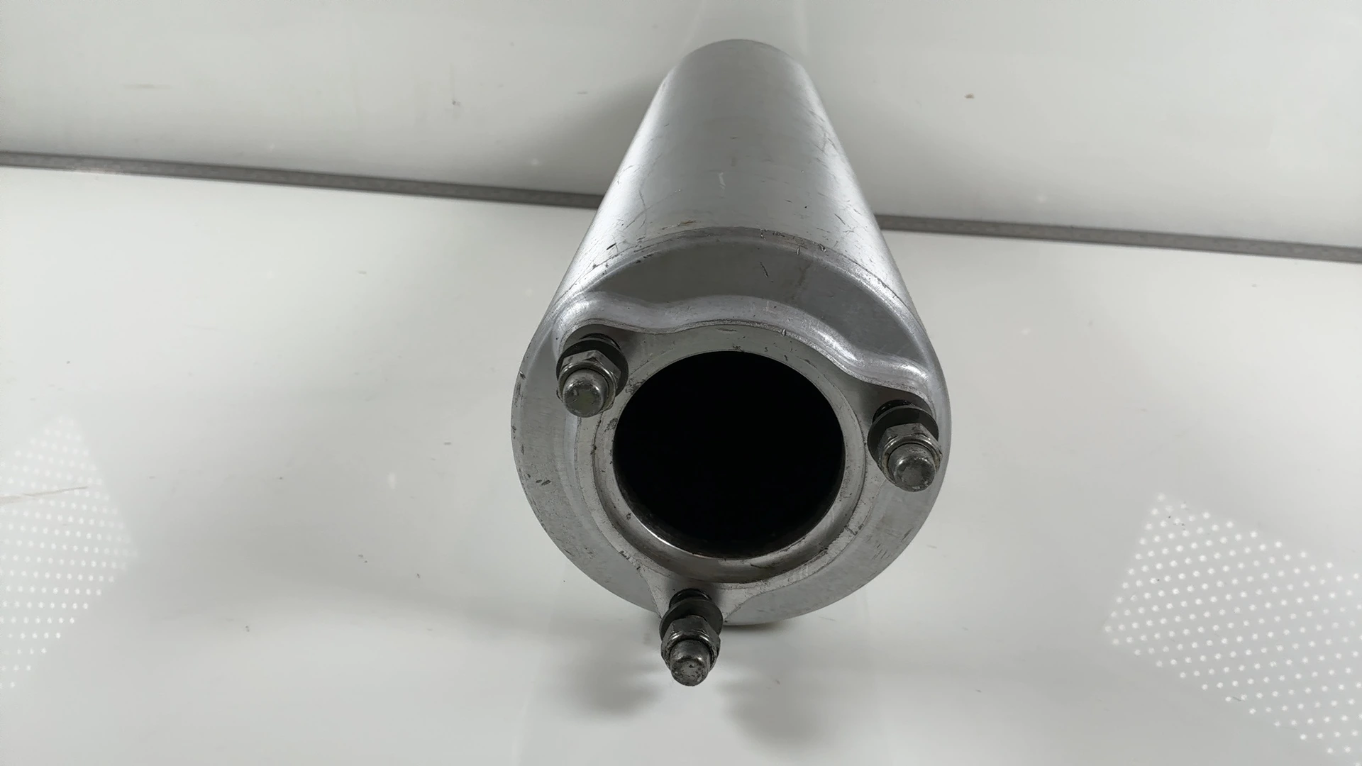 Suzuki Hayabusa GSX1300R 1300 Right  Exhaust Muffler 1999-2007 OEM 14305-24F00 - Image 6