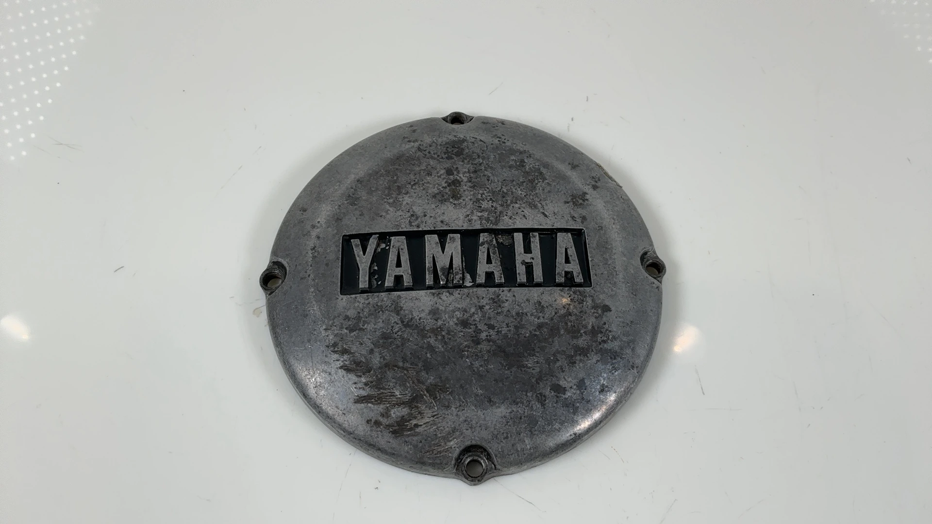 Yamaha XS400 1L9 400cc Generator Stator Outer Cover 1977-79 OEM 1L9-15415-01-00