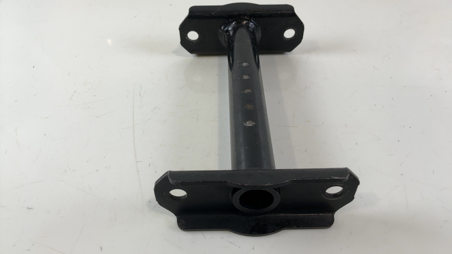 Peugeot Ludix 50 Engine Mount Link Bracket 2004 2017 OEM 749901 - Image 3