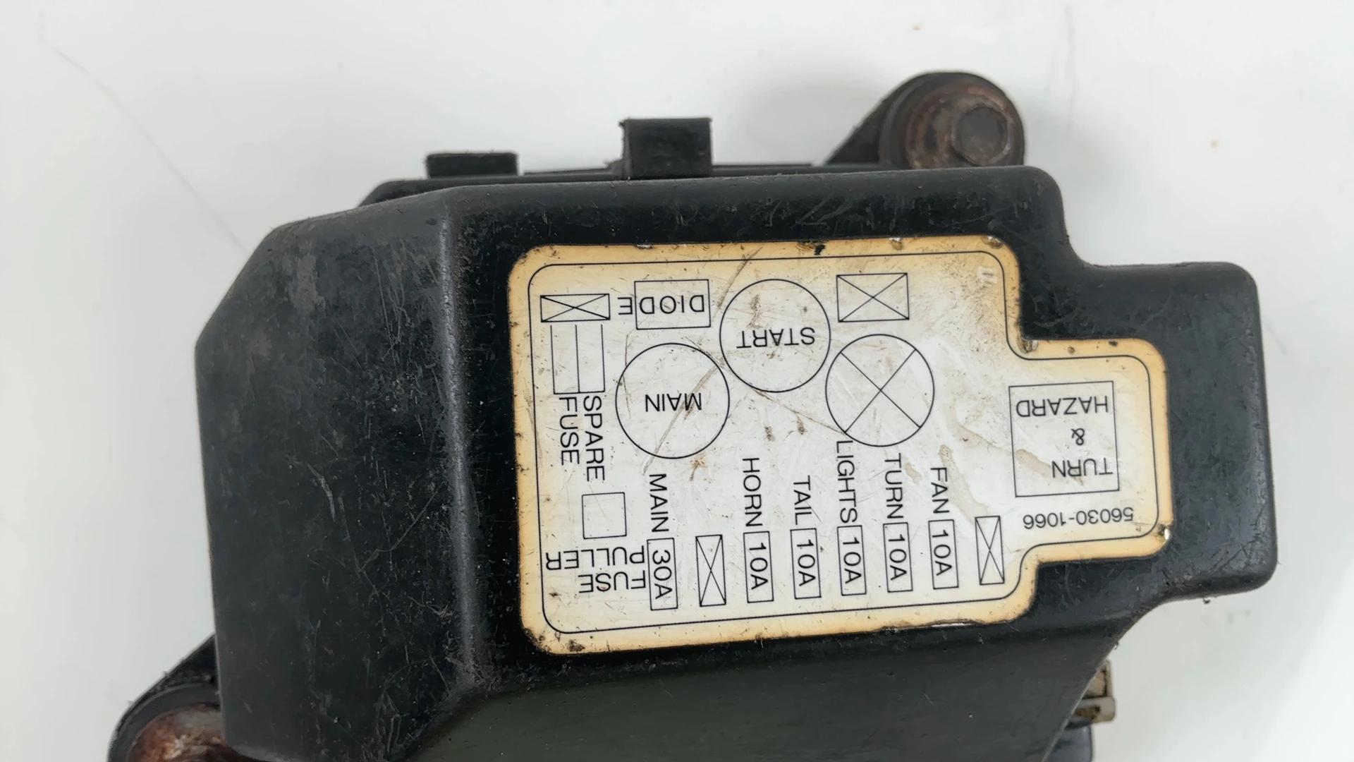 Kawasaki GPZ 750 ZX750A 750cc Relay Fuse Box 1983-1985 OEM 56030-1026 - Image 3