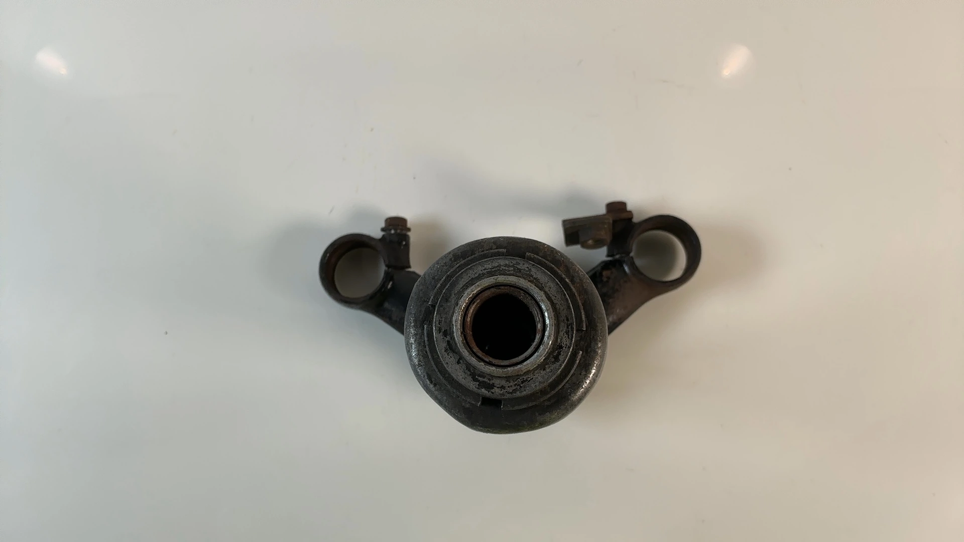 Honda CB400 Hawk CB400T 400cc Lower Triple Tree Clamp 1978-79 OEM 53200413000ZA - Image 4