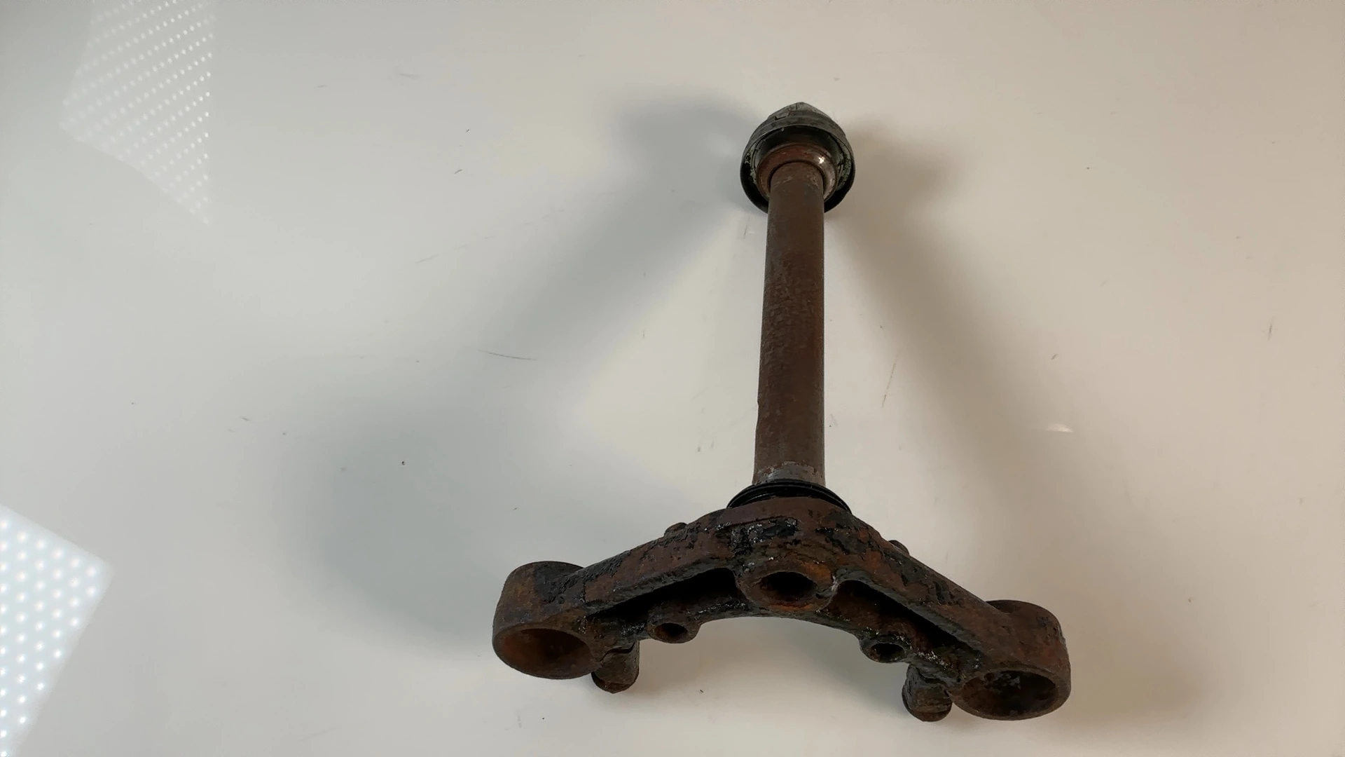 Honda NS125F TC01 125cc Lower Triple Tree Stem 1984-1987 OEM 53219-KR1-860 KR1 - Image 2