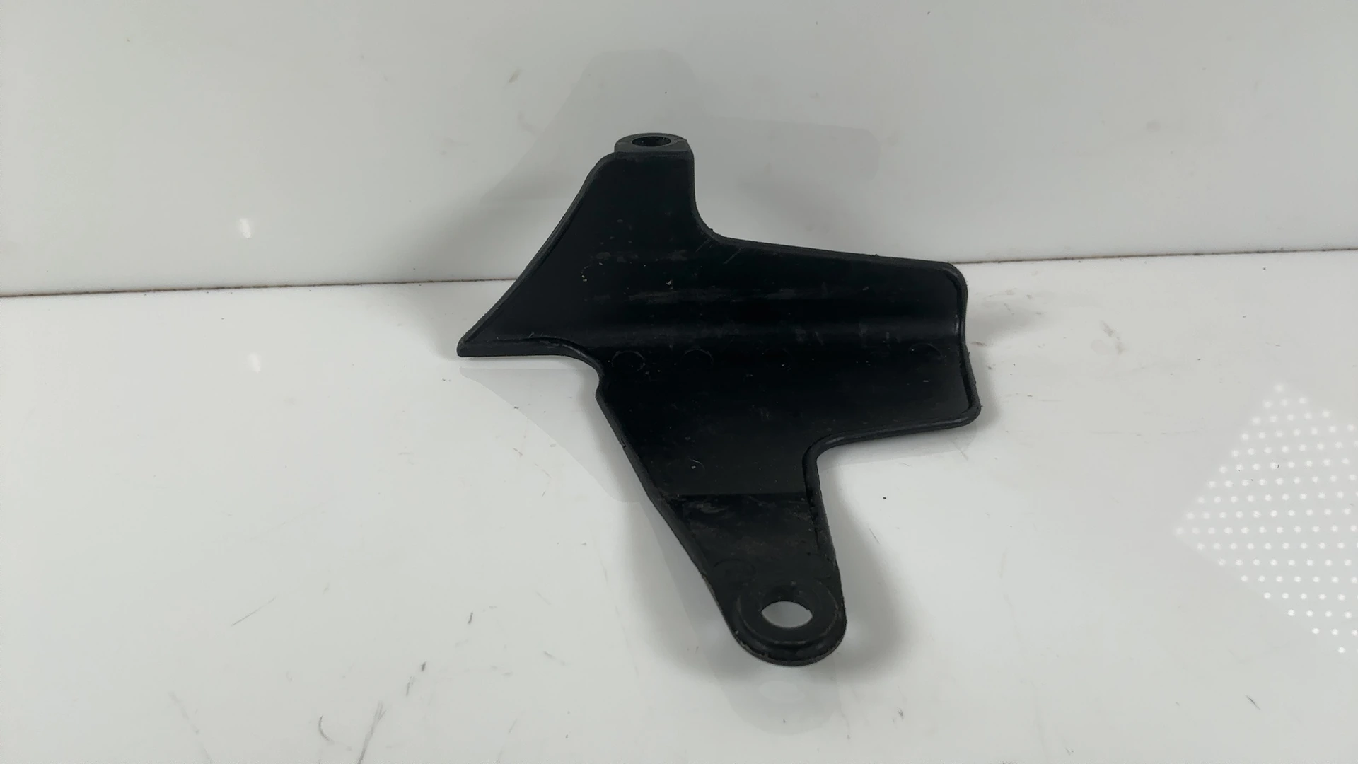 Honda CBR400RR NC23 400cc Front Drive Chain Guard 1988-1989 OEM 40150-KY2-700 - Image 2
