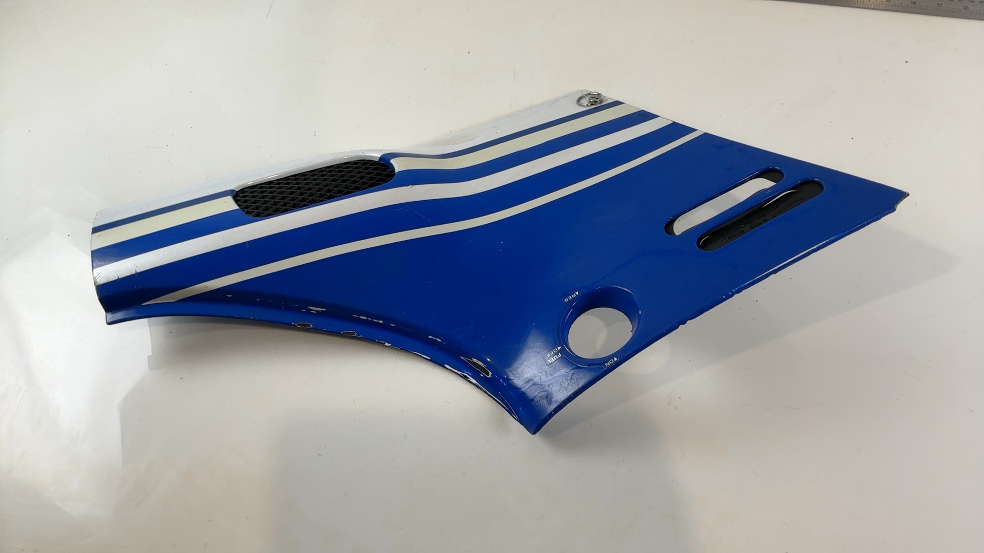 Honda CBR1000F SC21 1000 Left Side Mid Fairing 1987-1988 OEM 64450-MM5-000ZC - Image 1