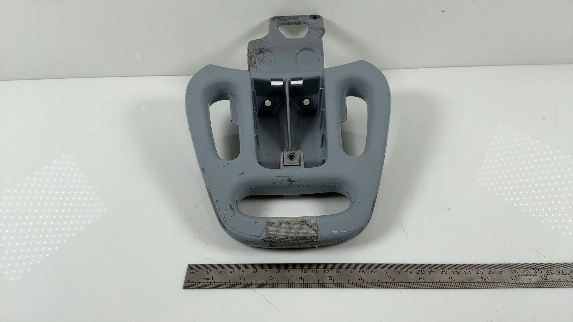 Piaggio Vespa ET4 125cc Top Box Mount Bracket Grab Handle 1996-2006 OEM 573633