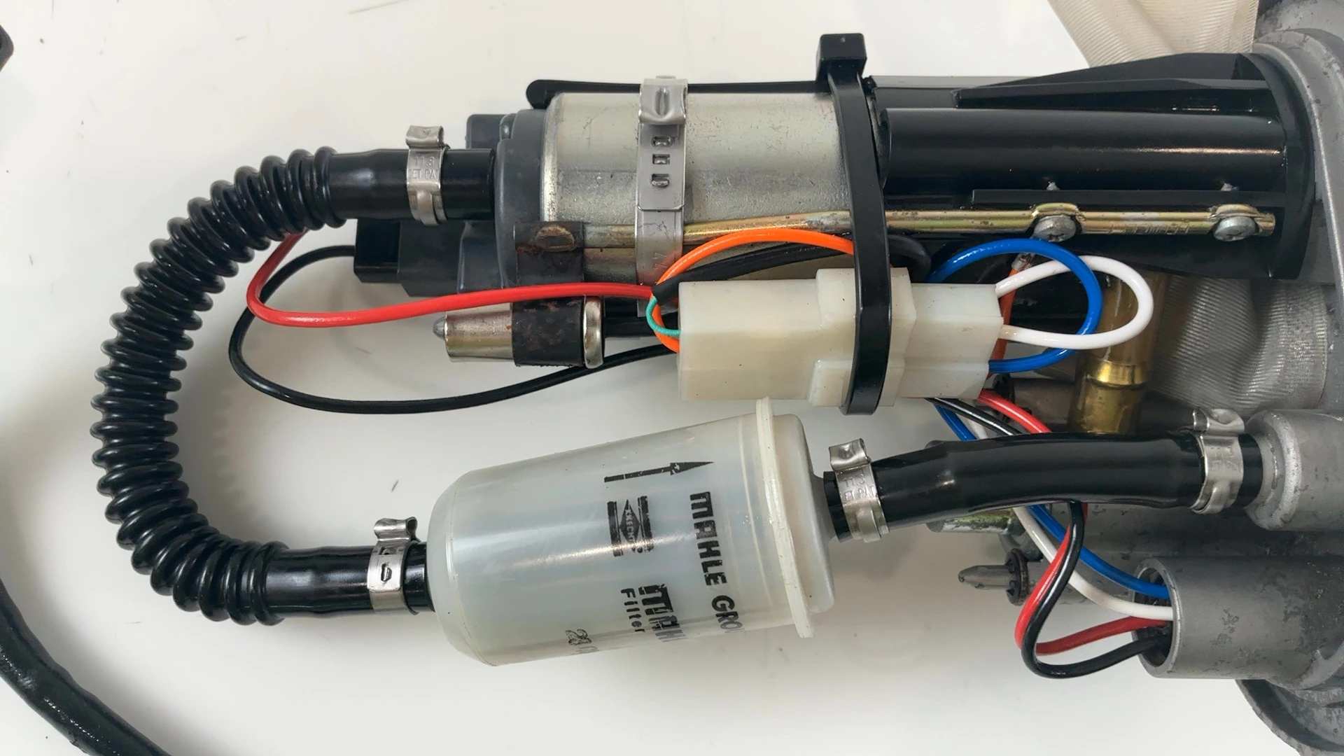 Ducati Hypermotard 1100 1100S 1078cc Fuel Pump 2007-2012 OEM 160.2.370.1A - Image 7
