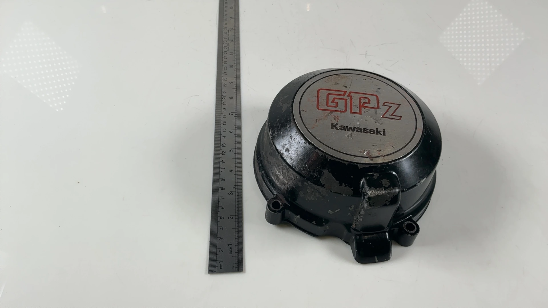 Kawasaki GPz750 ZX750A 750cc Stator Generator Cover 1983-1985 OEM 14031-1115 - Image 4