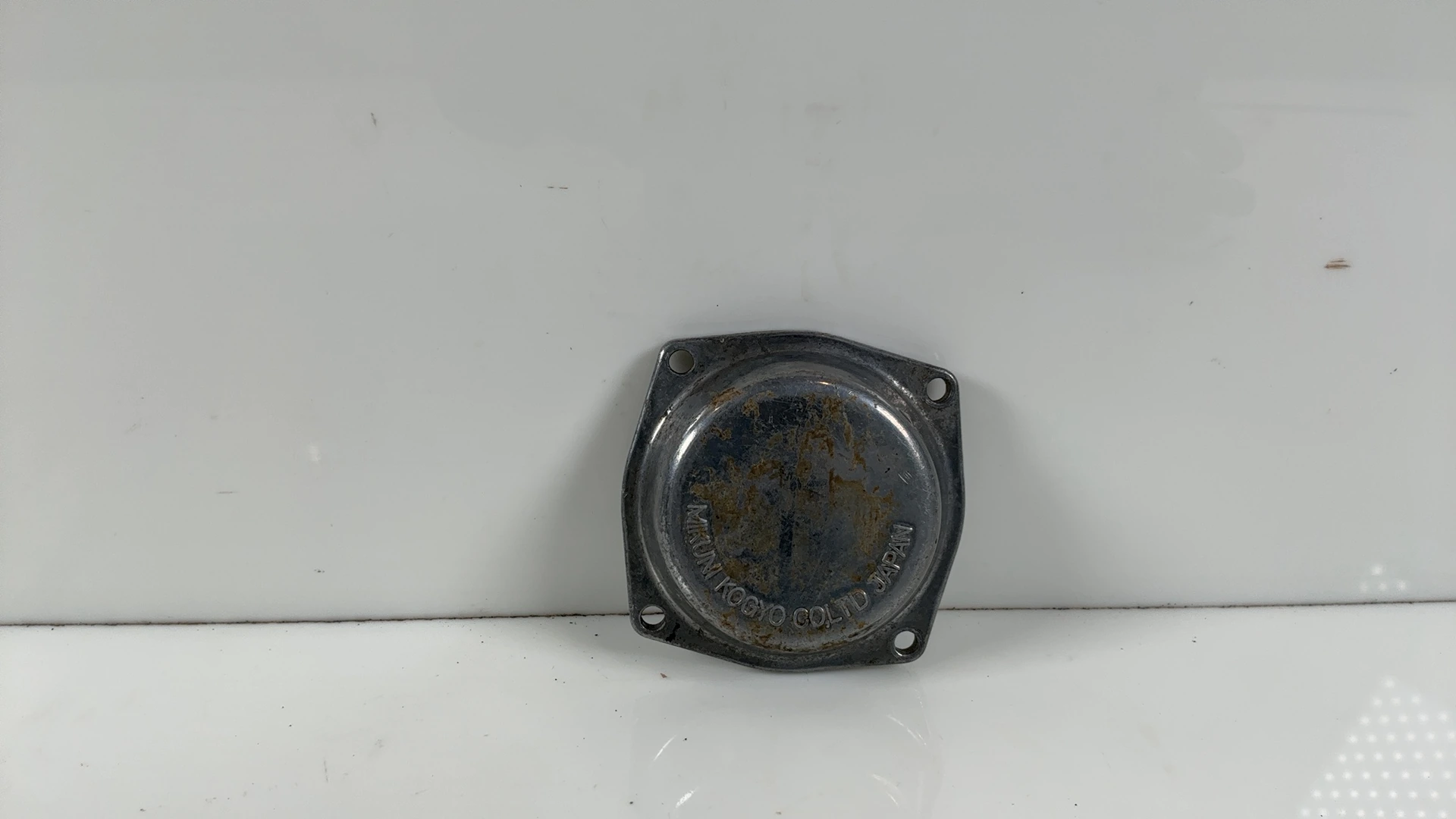 Yamaha XS250 XS250 250cc Carburetor Top Cap Cover 1979 1980 OEM 2A2-14958-00-00 - Image 1