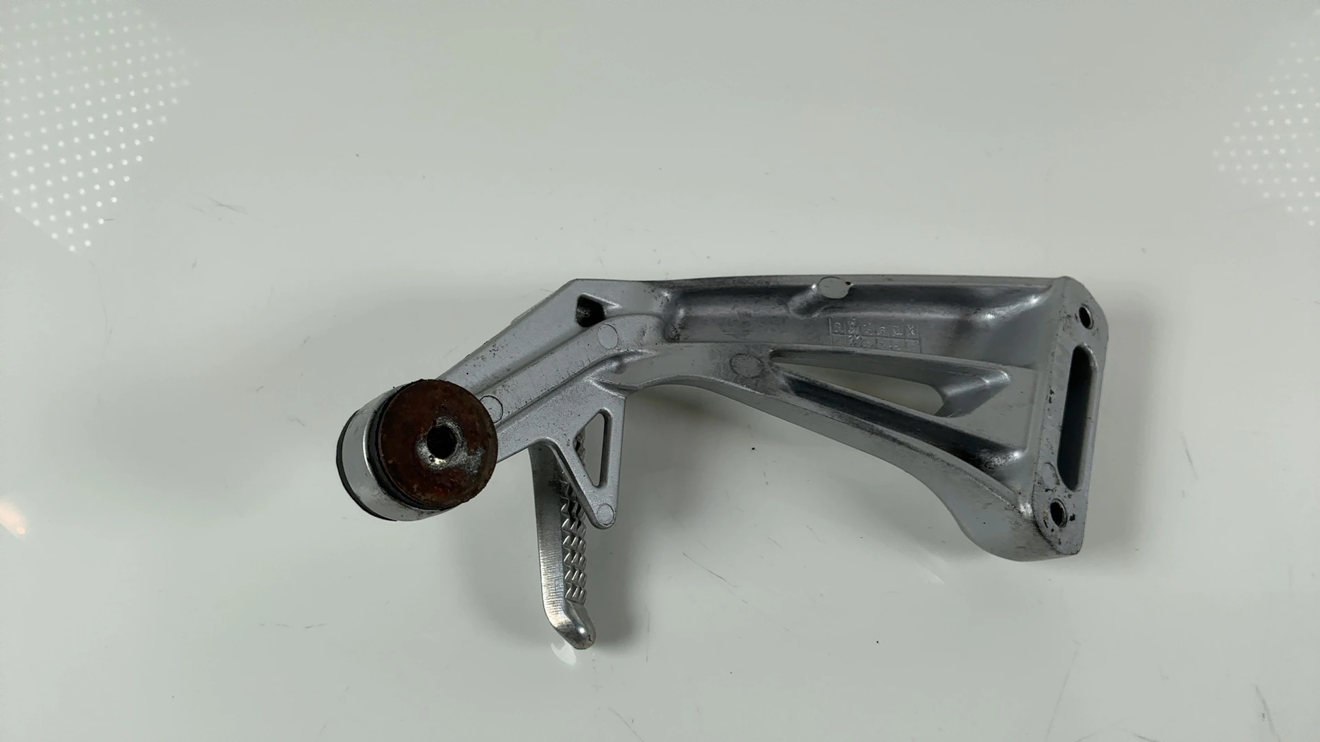 Suzuki SV650 650cc Rear Right Passenger Foot Rest Bracket 1999-2002 43600-19F00 - Image 5